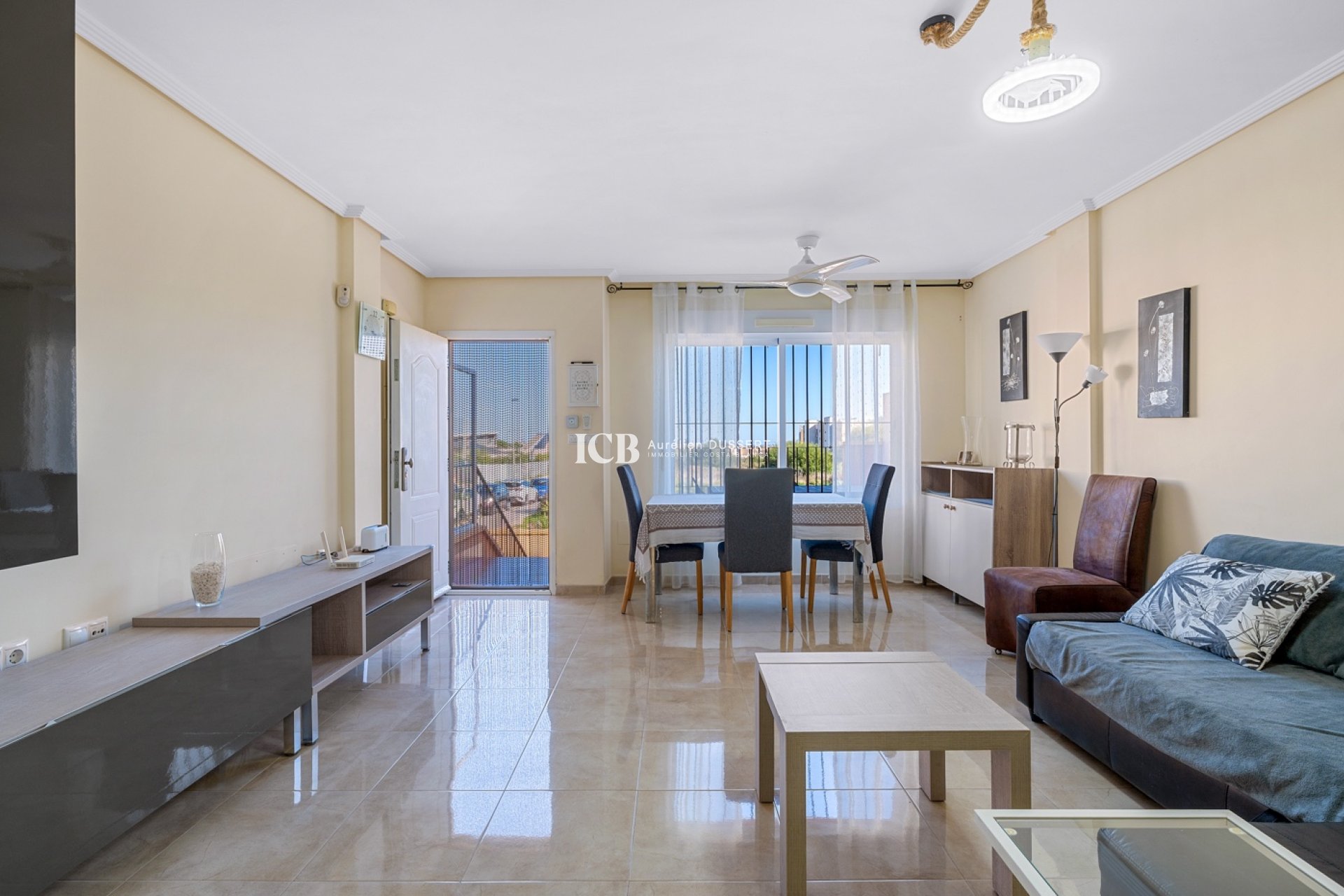 Resale - Townhouse -
Orihuela Costa - Los Dolses
