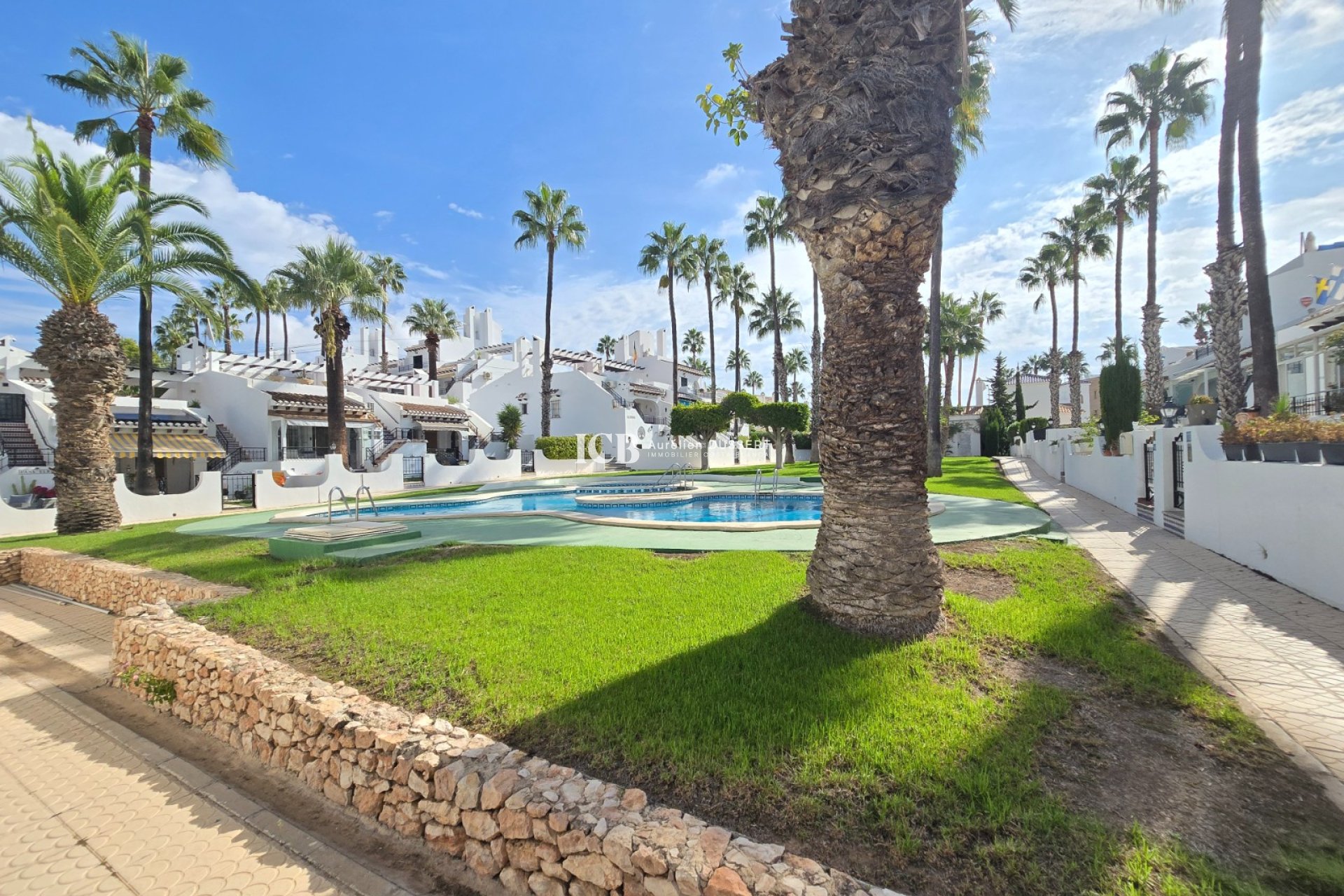 Resale - Townhouse -
Orihuela Costa - Los Dolses