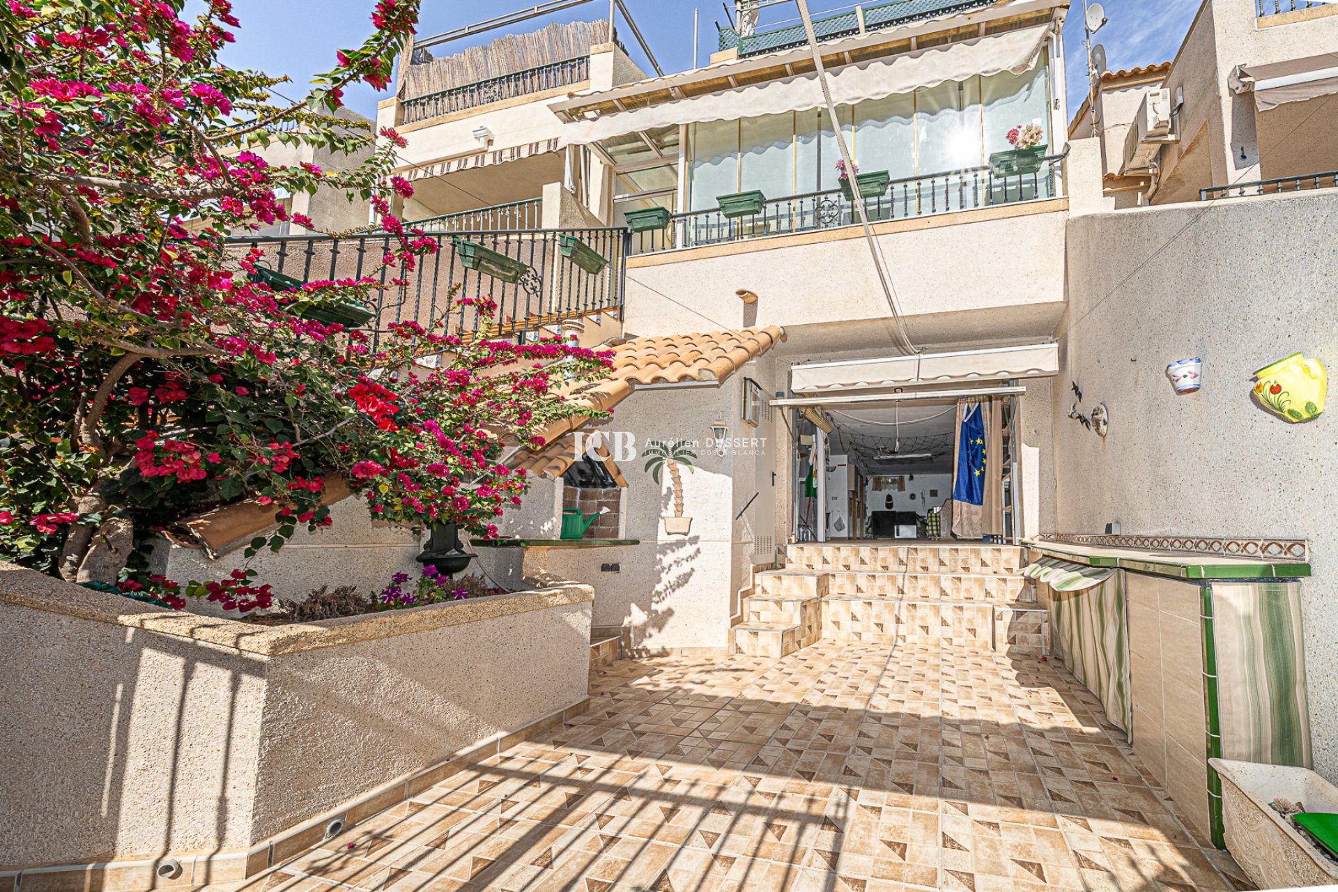 Resale - Townhouse -
Orihuela Costa - Montegolf