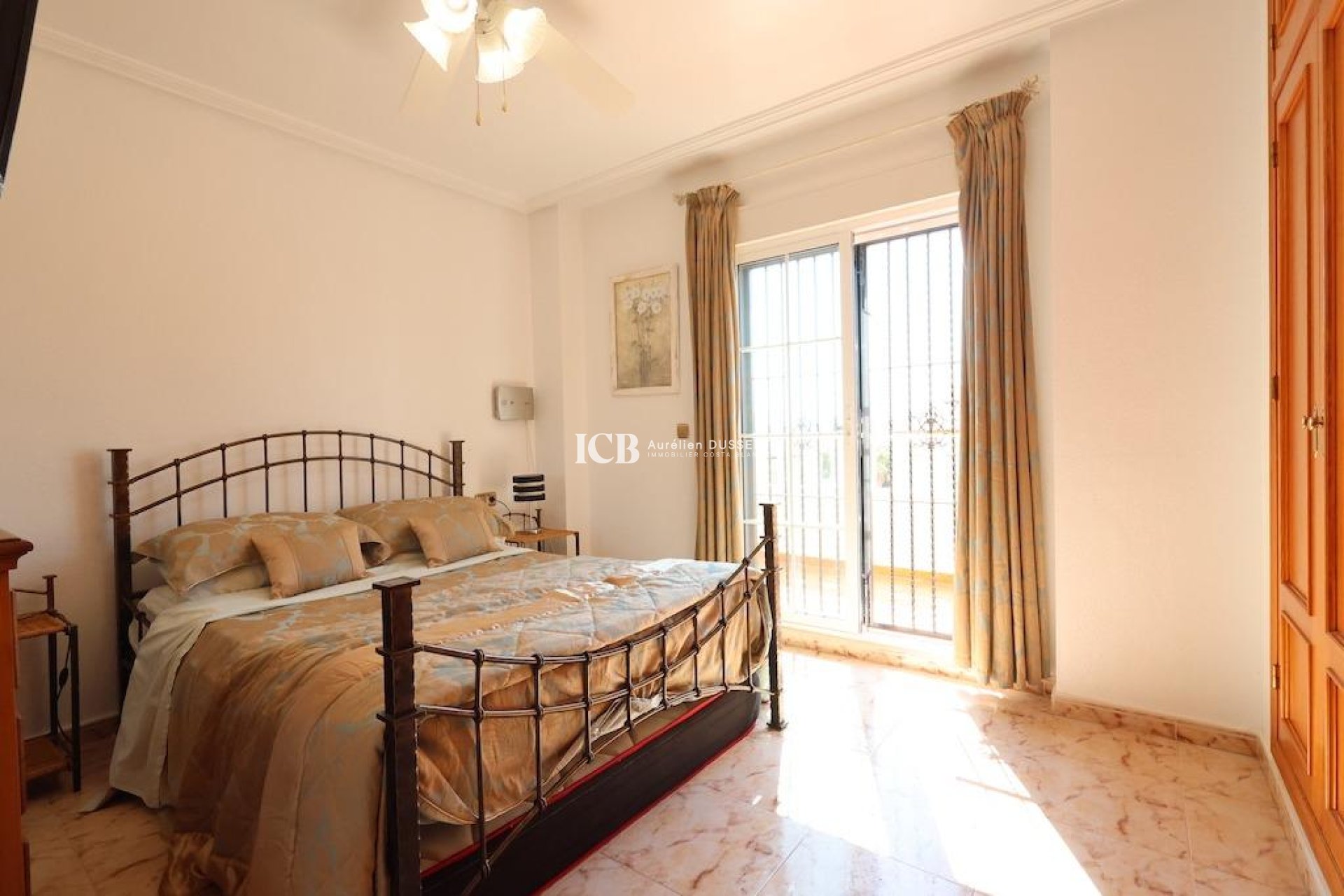 Resale - Townhouse -
Orihuela Costa - Montezenia