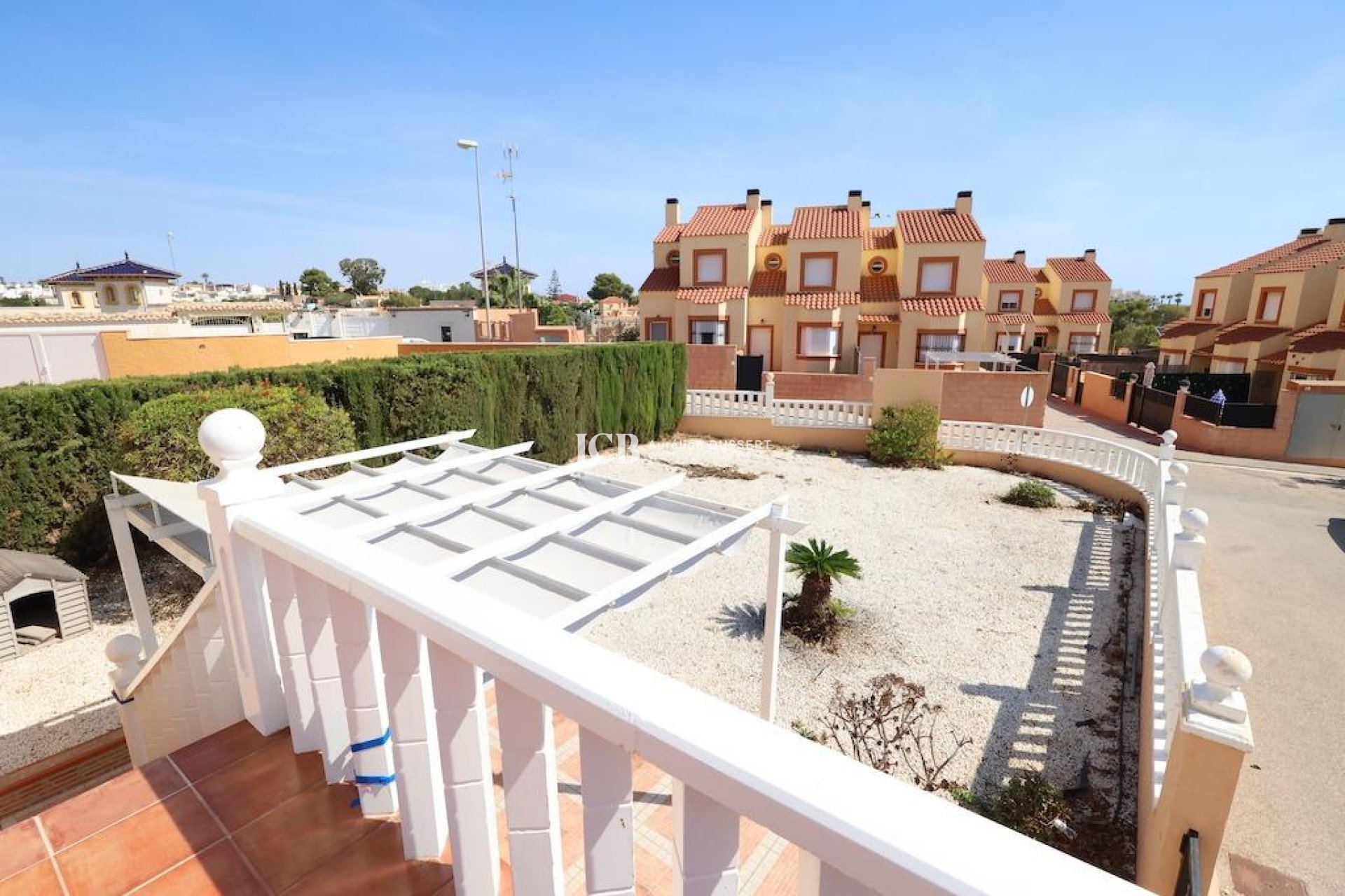 Resale - Townhouse -
Orihuela Costa - Montezenia