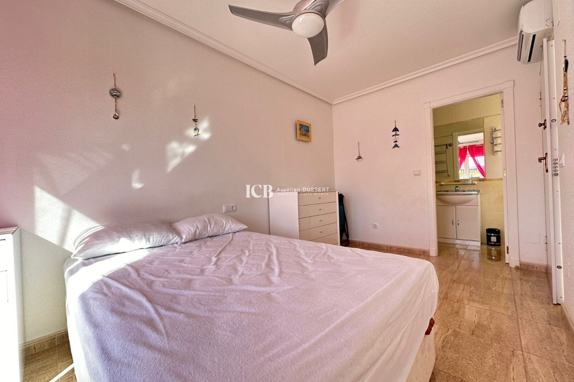 Resale - Townhouse -
Orihuela Costa - PAU 8