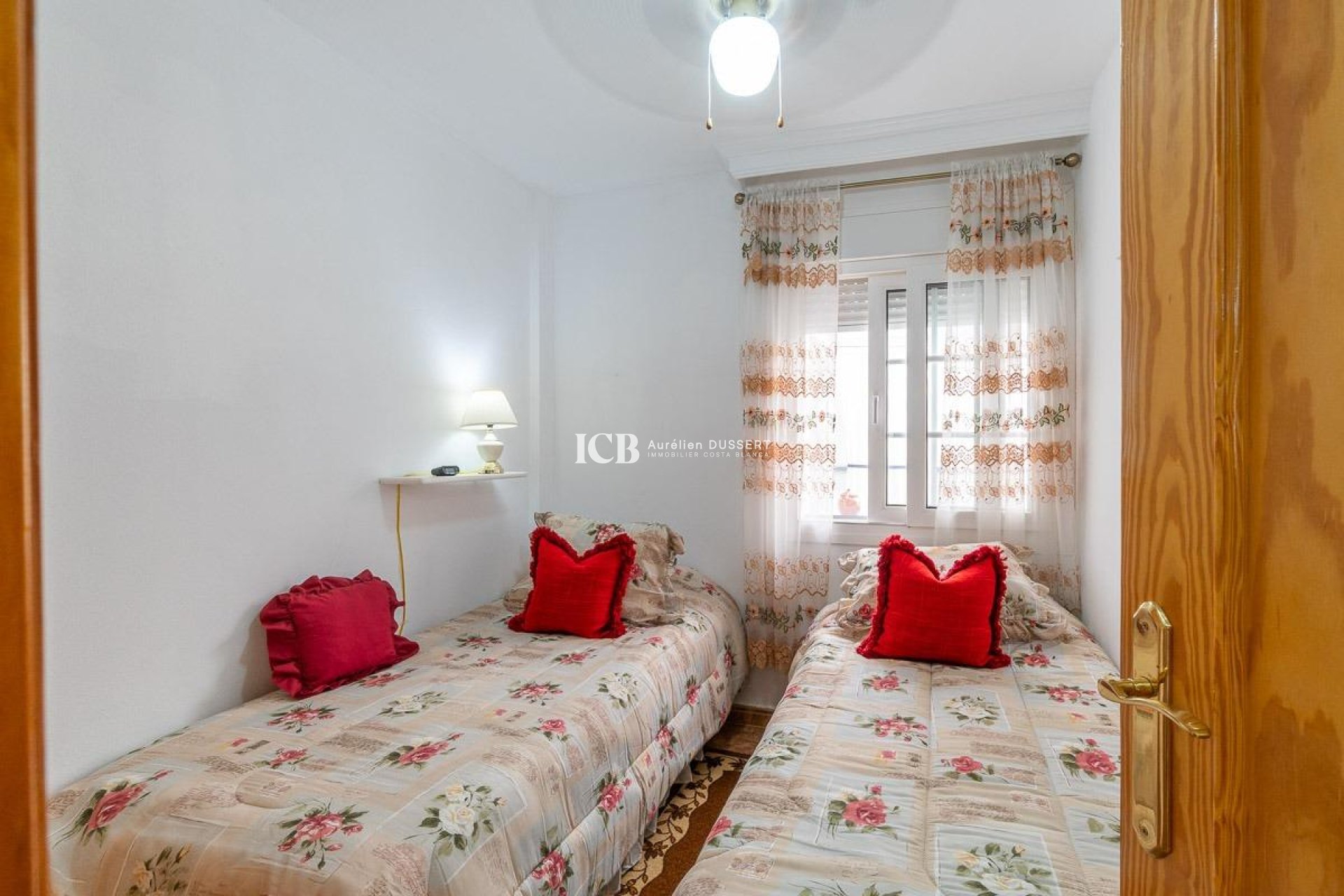 Resale - Townhouse -
Orihuela Costa - PAU 8