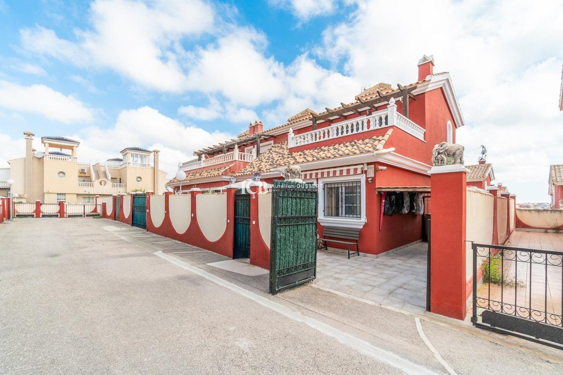 Resale - Townhouse -
Orihuela Costa - PAU 8
