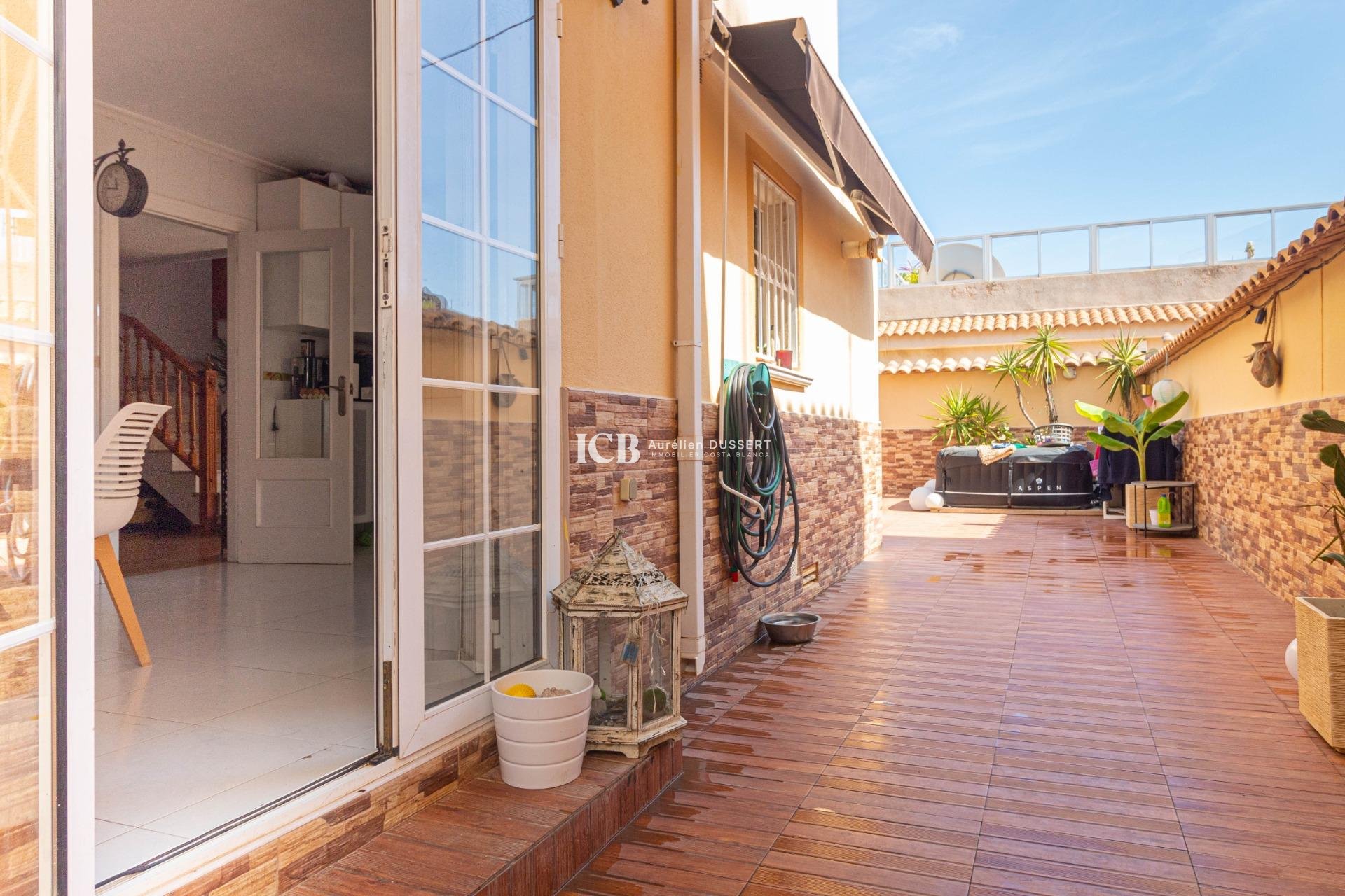 Resale - Townhouse -
Orihuela Costa - Playa Flamenca Norte