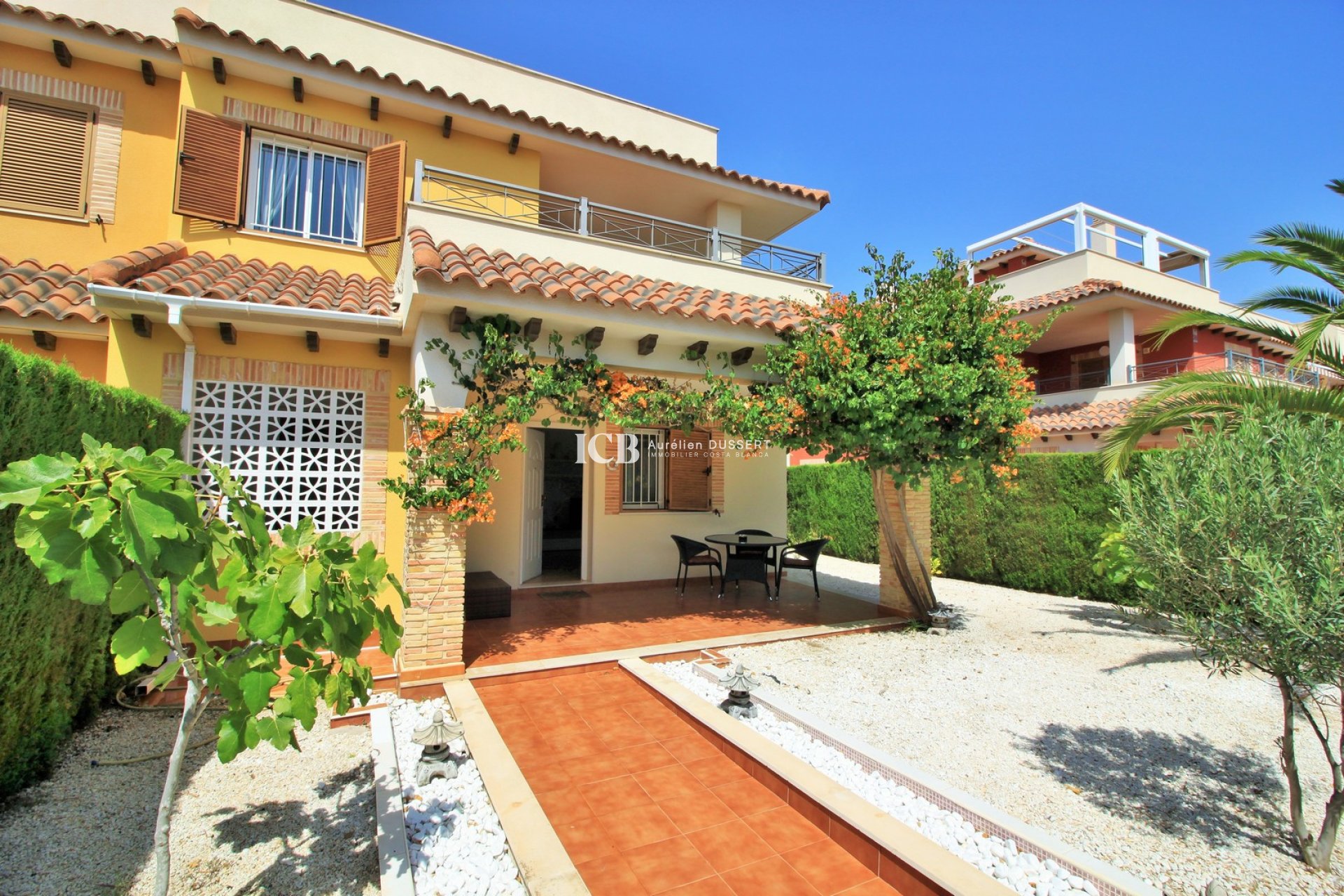 Resale - Townhouse -
Orihuela Costa - Playa Flamenca