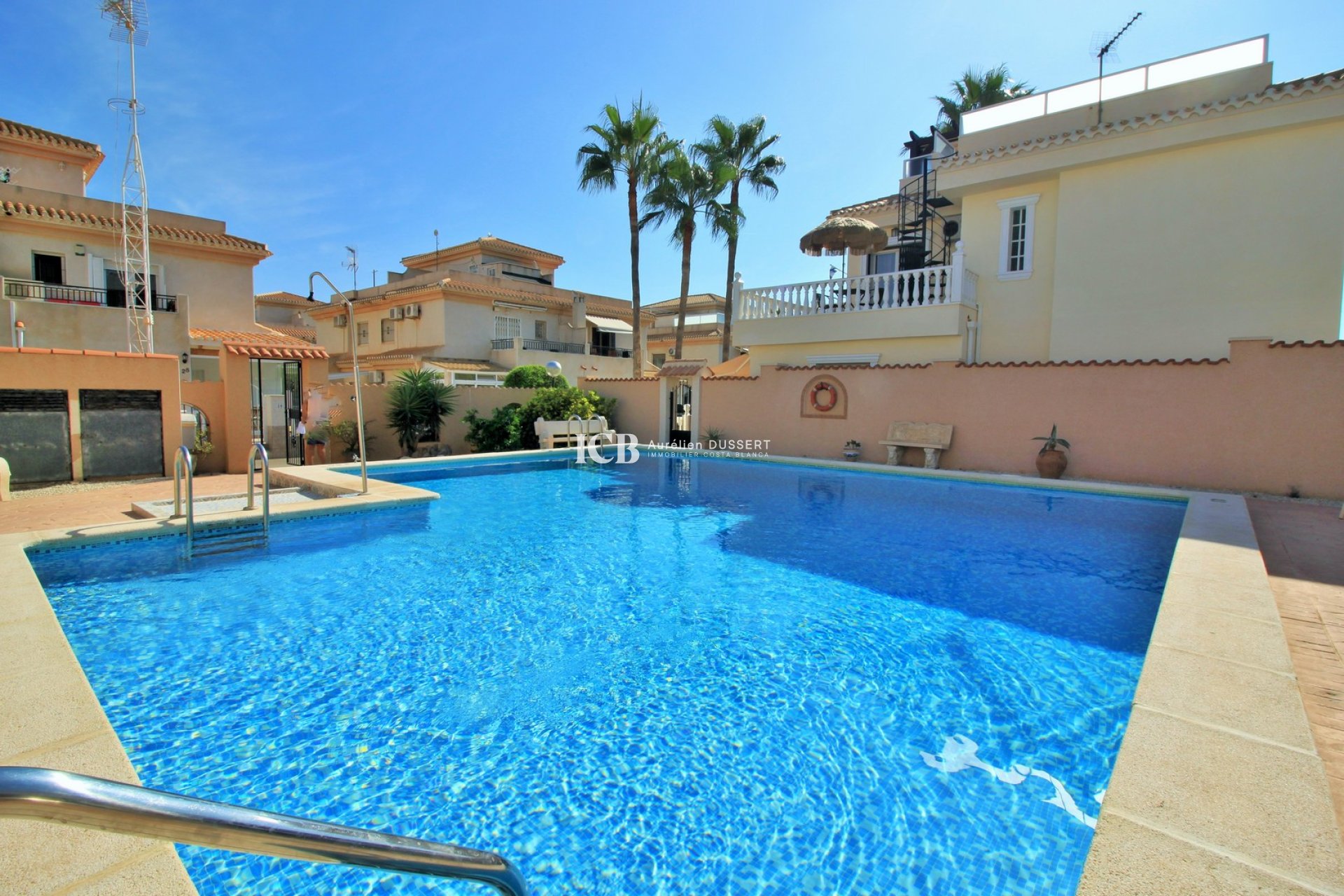 Resale - Townhouse -
Orihuela Costa - Playa Flamenca