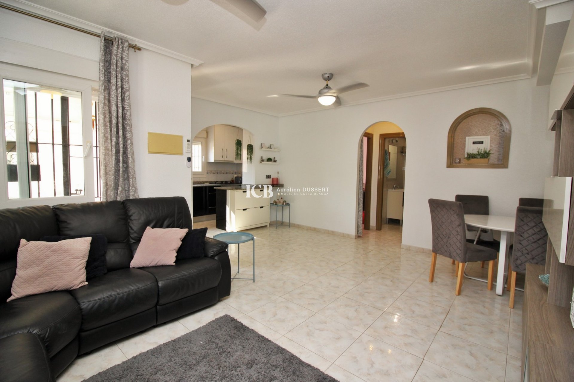 Resale - Townhouse -
Orihuela Costa - Playa Flamenca