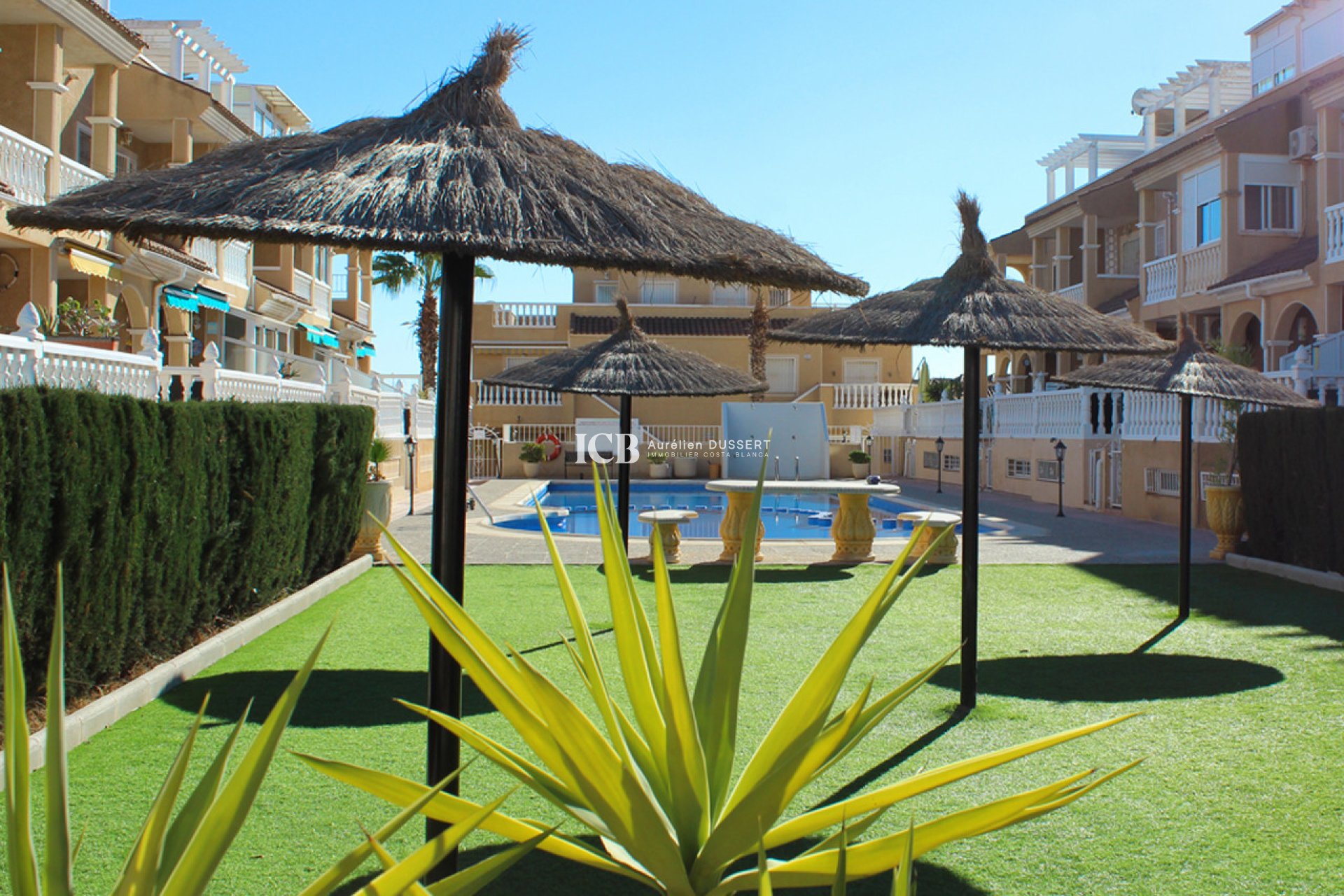 Resale - Townhouse -
Orihuela Costa - Playa Flamenca