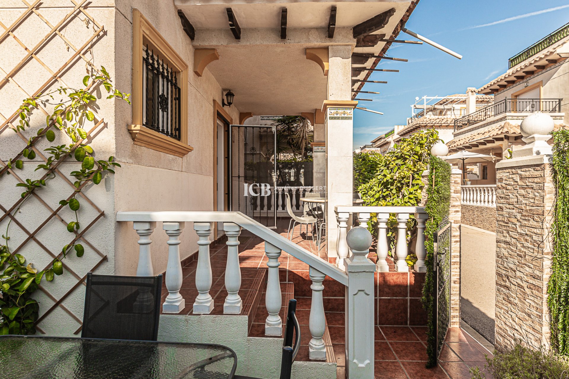 Resale - Townhouse -
Orihuela Costa - Playa Flamenca