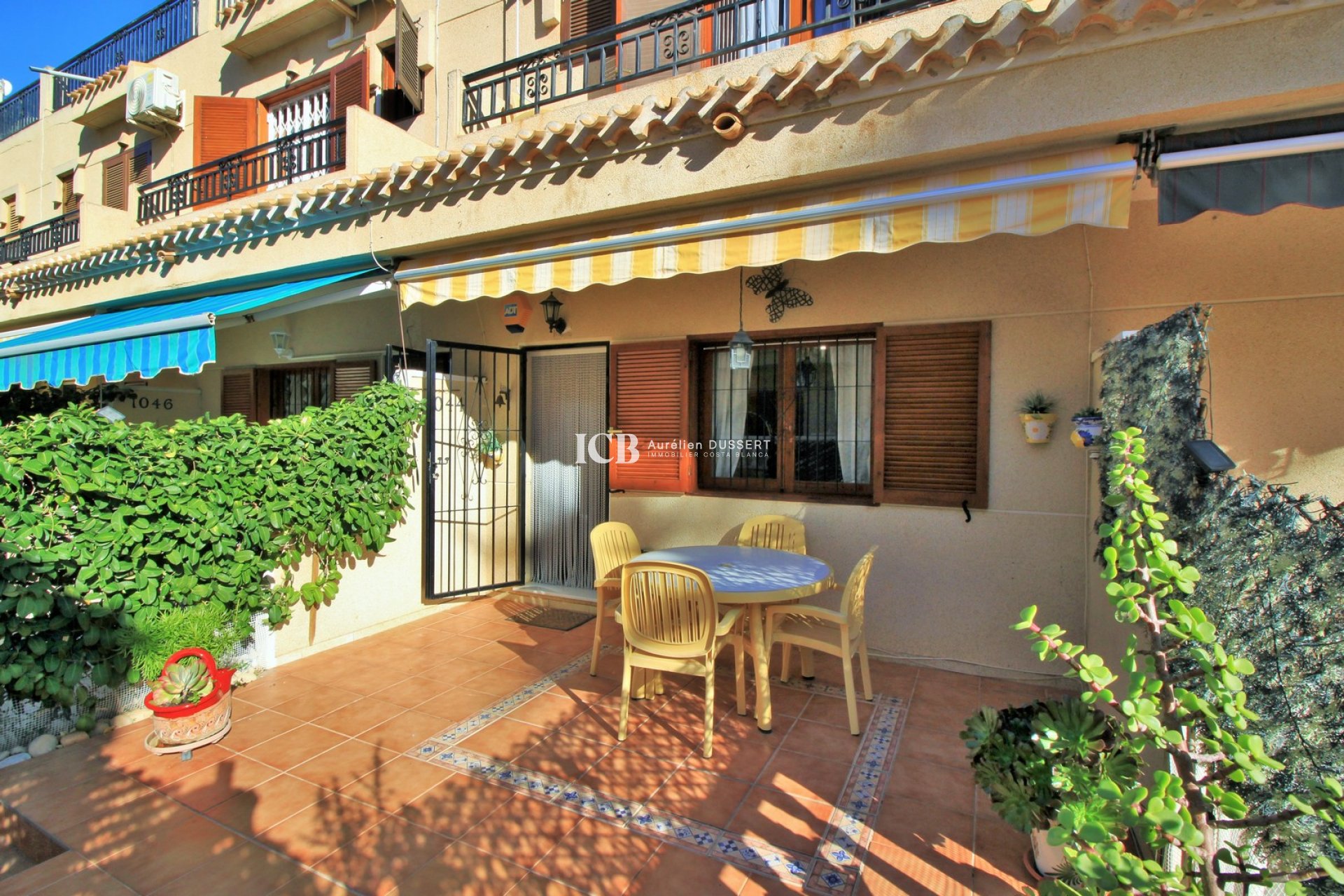 Resale - Townhouse -
Orihuela Costa - Playa Flamenca