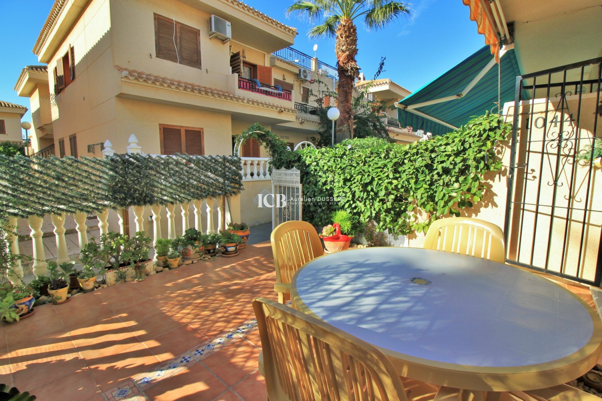 Resale - Townhouse -
Orihuela Costa - Playa Flamenca