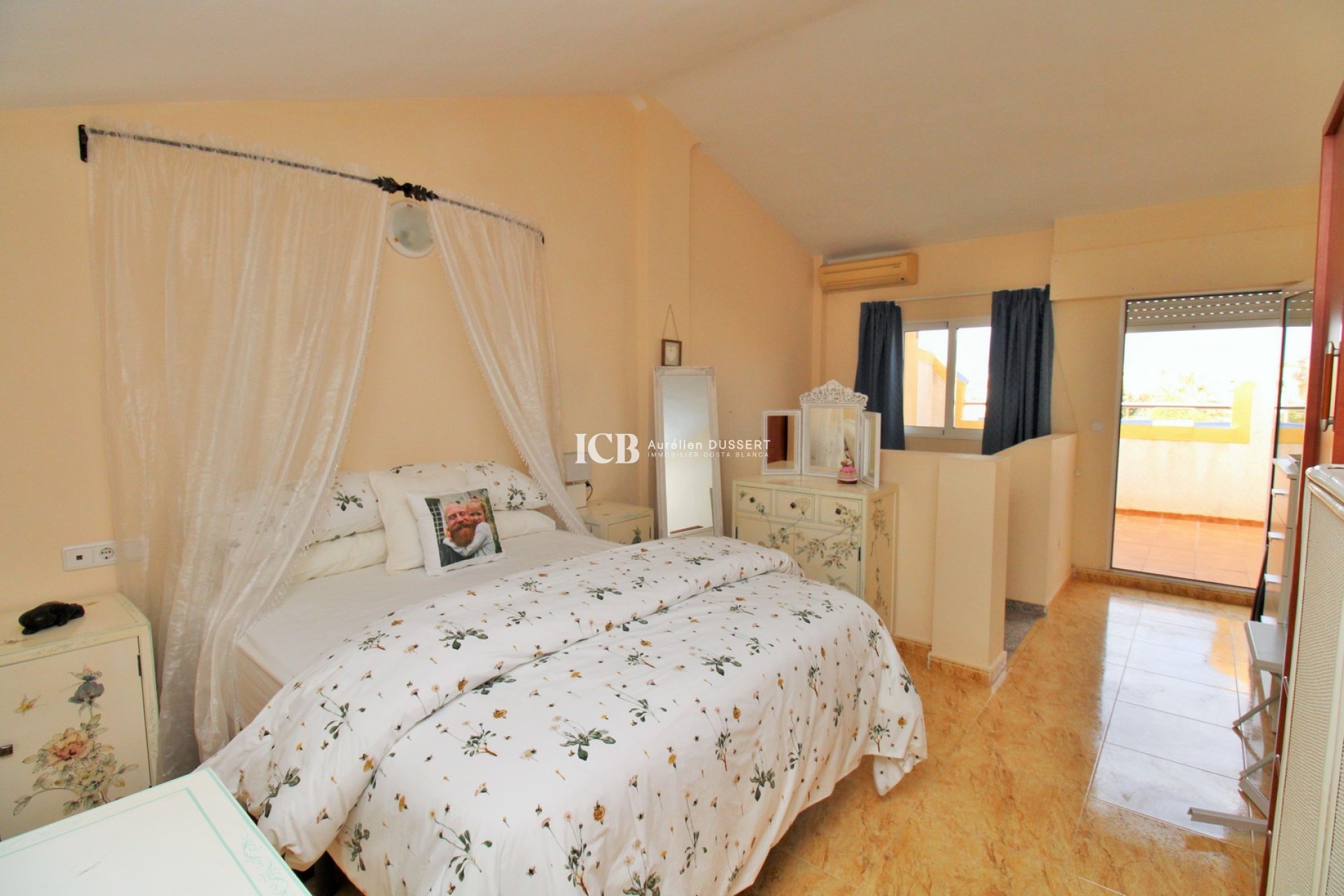 Resale - Townhouse -
Orihuela Costa - Playa Flamenca