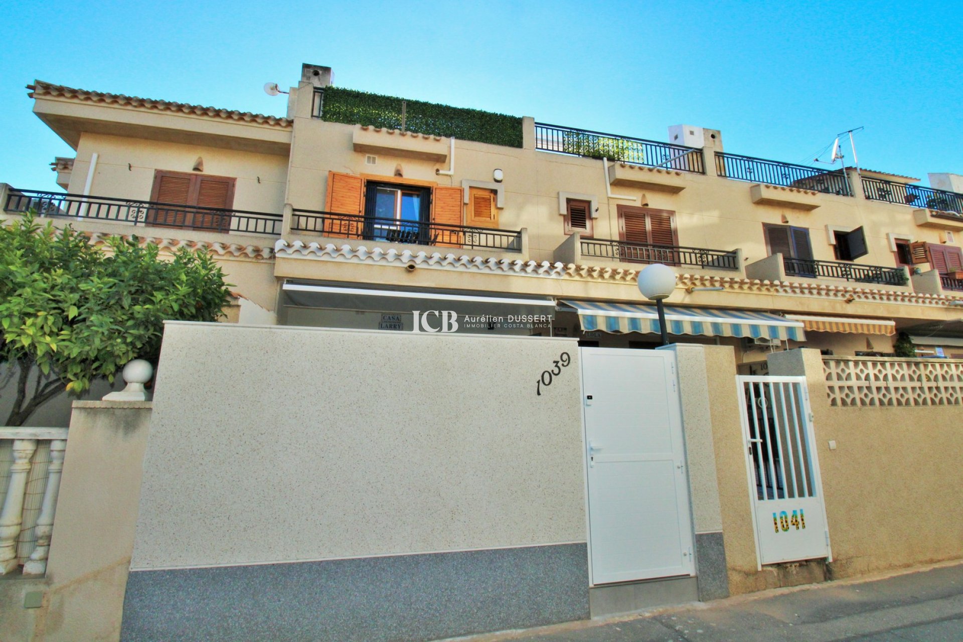 Resale - Townhouse -
Orihuela Costa - Playa Flamenca