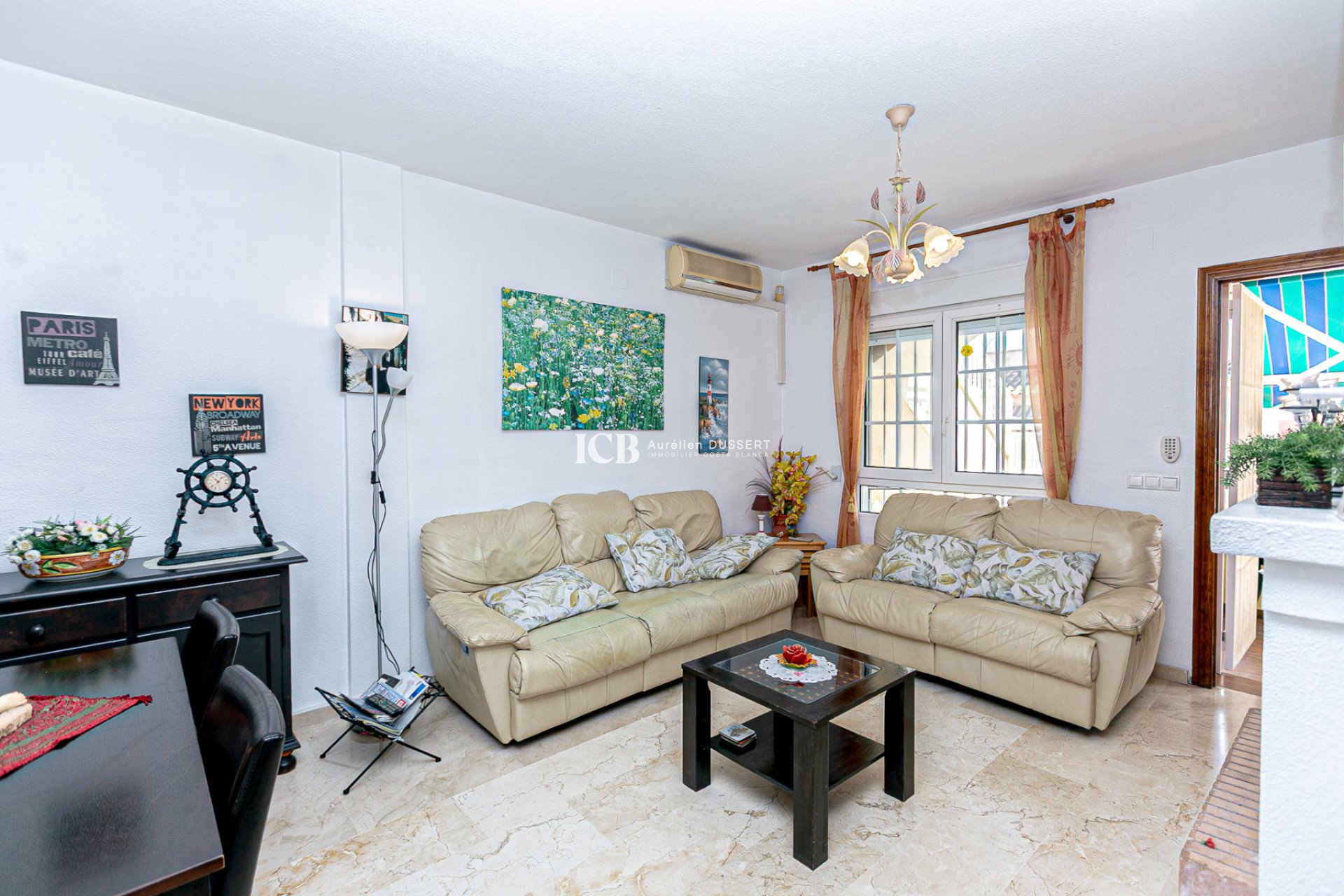 Resale - Townhouse -
Orihuela Costa - Playa Flamenca