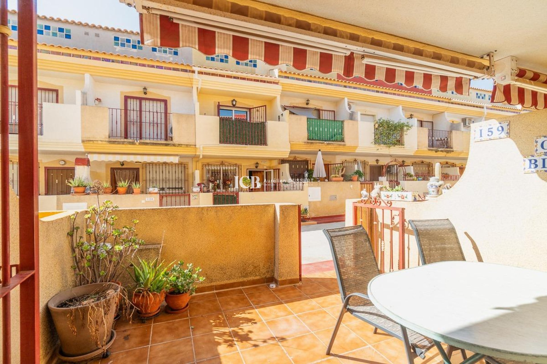 Resale - Townhouse -
Orihuela Costa - Playa Flamenca