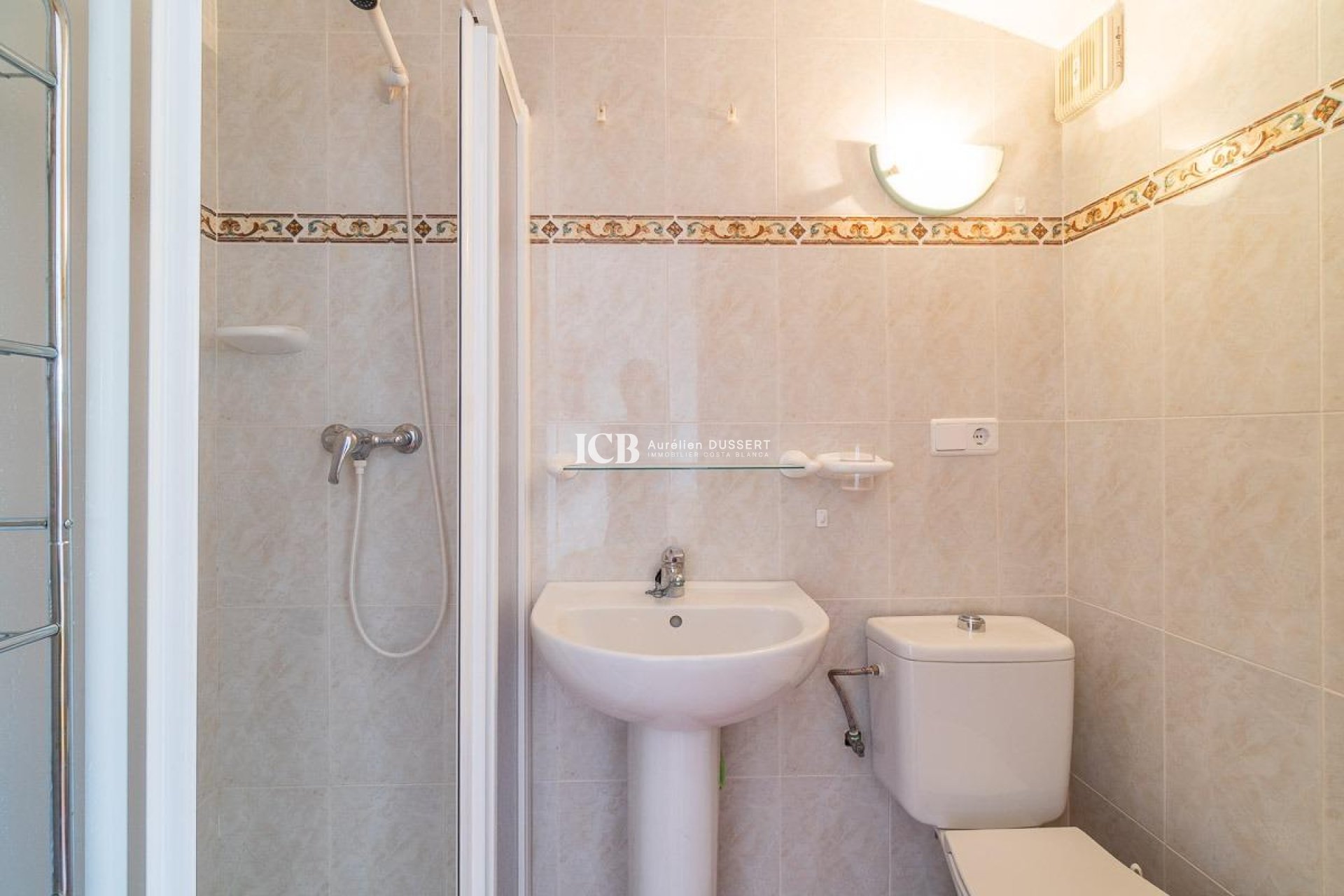 Resale - Townhouse -
Orihuela Costa - Playa Flamenca