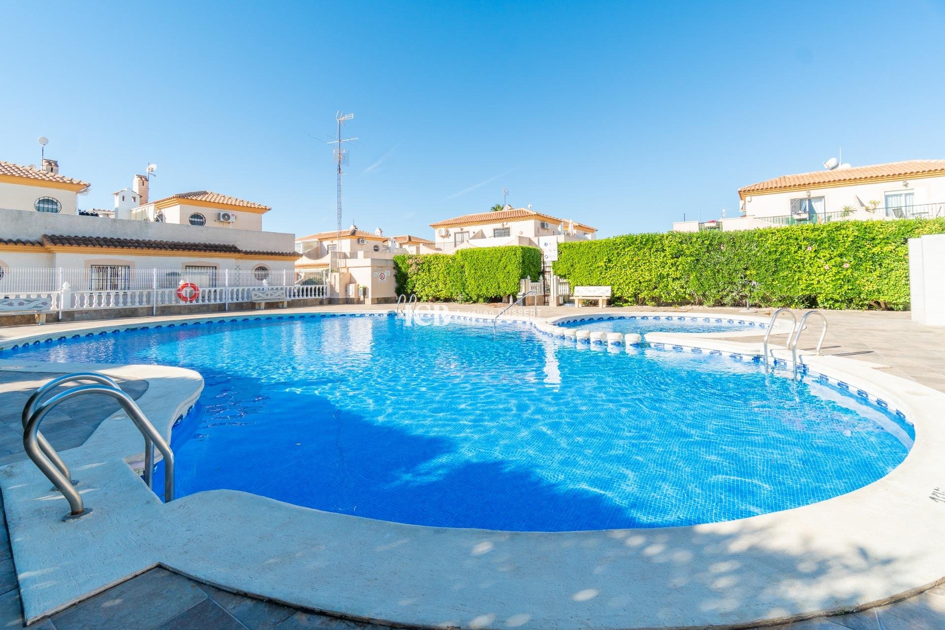 Resale - Townhouse -
Orihuela Costa - Playa Flamenca