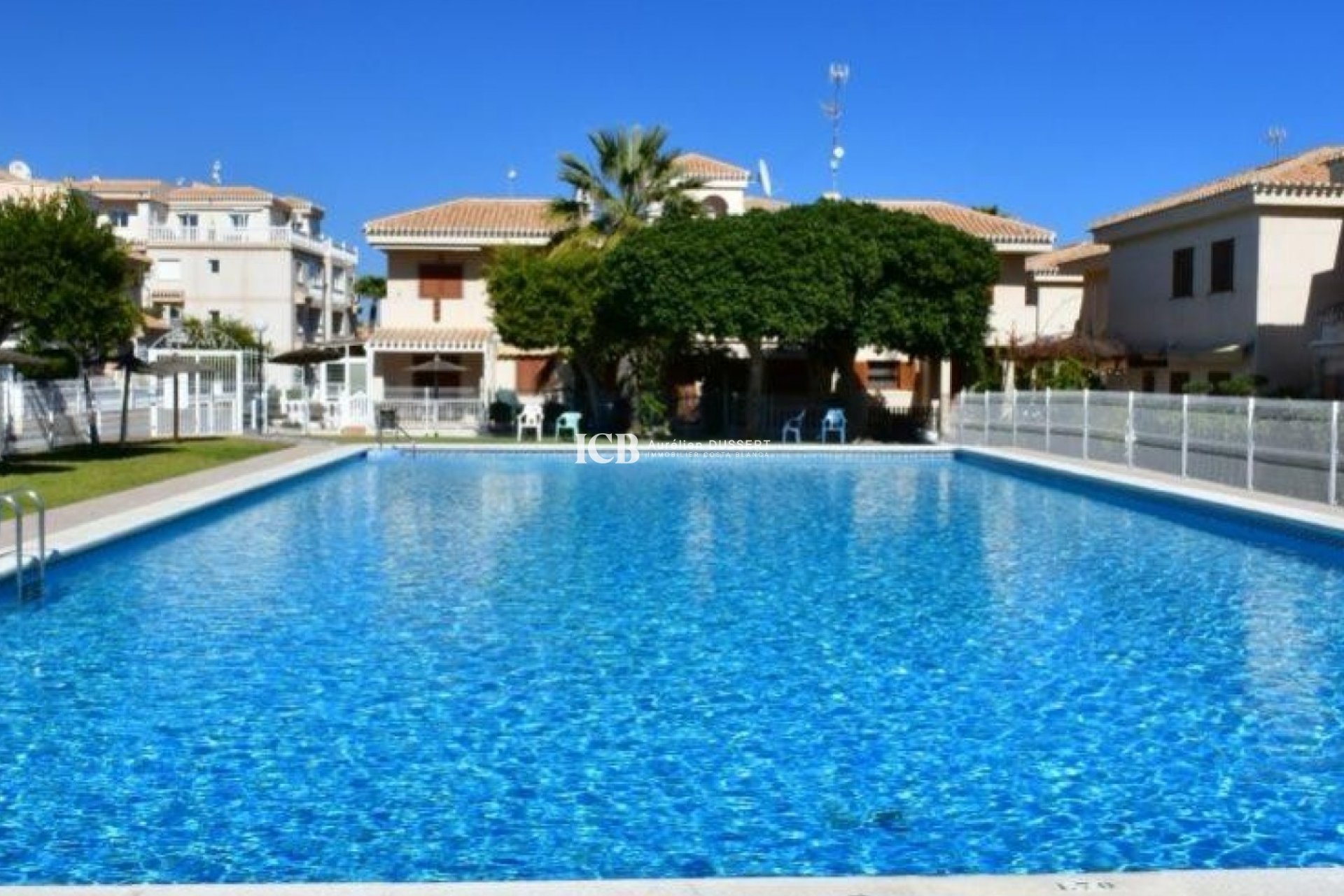 Resale - Townhouse -
Orihuela Costa - Playa Flamenca