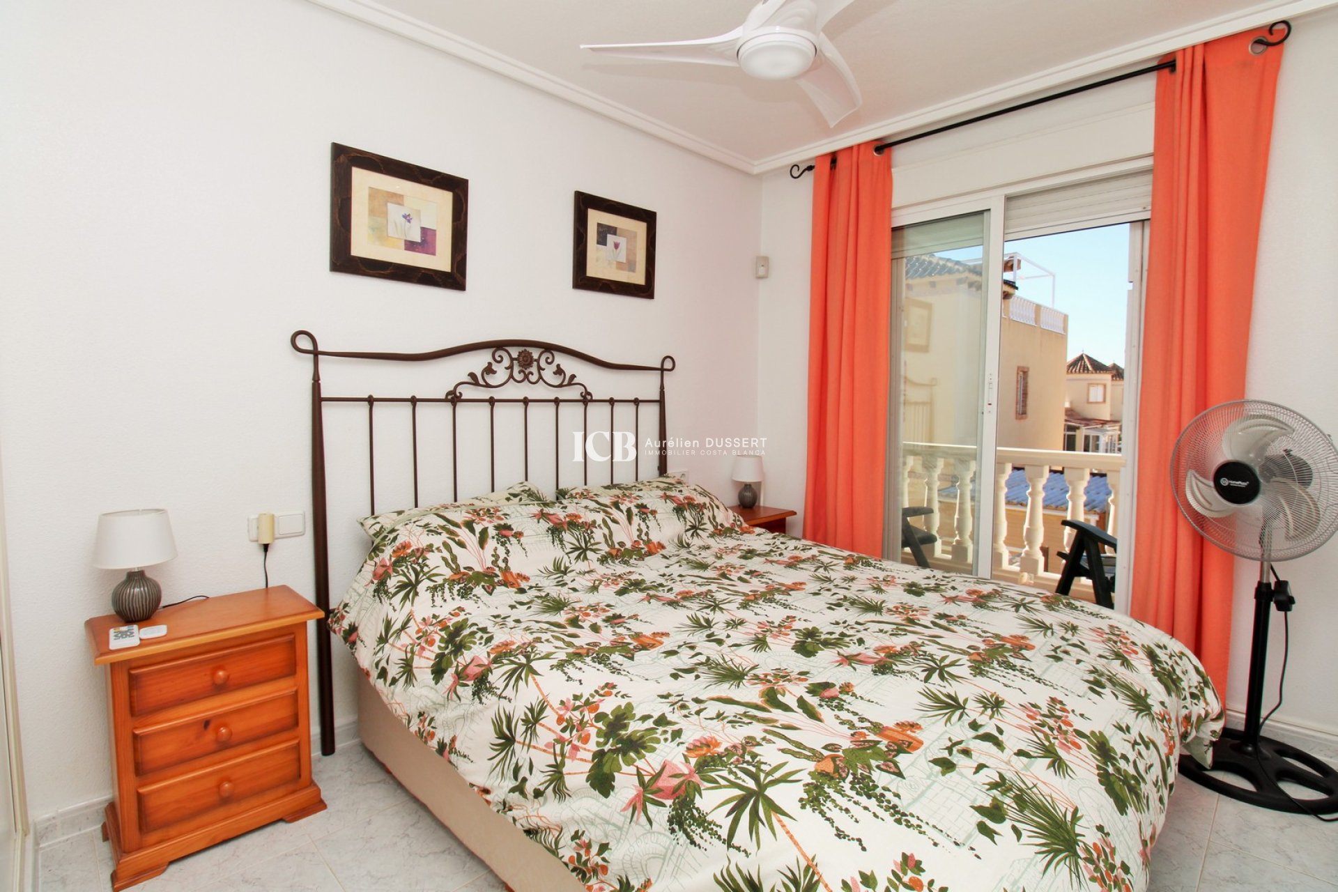 Resale - Townhouse -
Orihuela Costa - Playa Flamenca