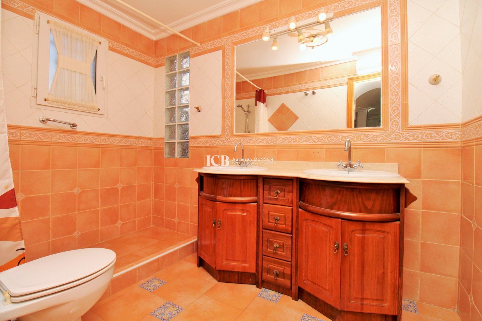 Resale - Townhouse -
Orihuela Costa - Playa Flamenca