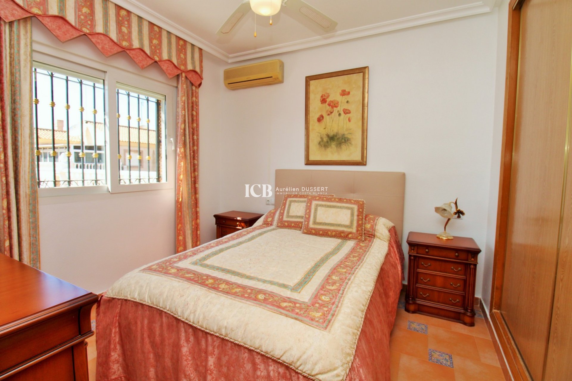 Resale - Townhouse -
Orihuela Costa - Playa Flamenca