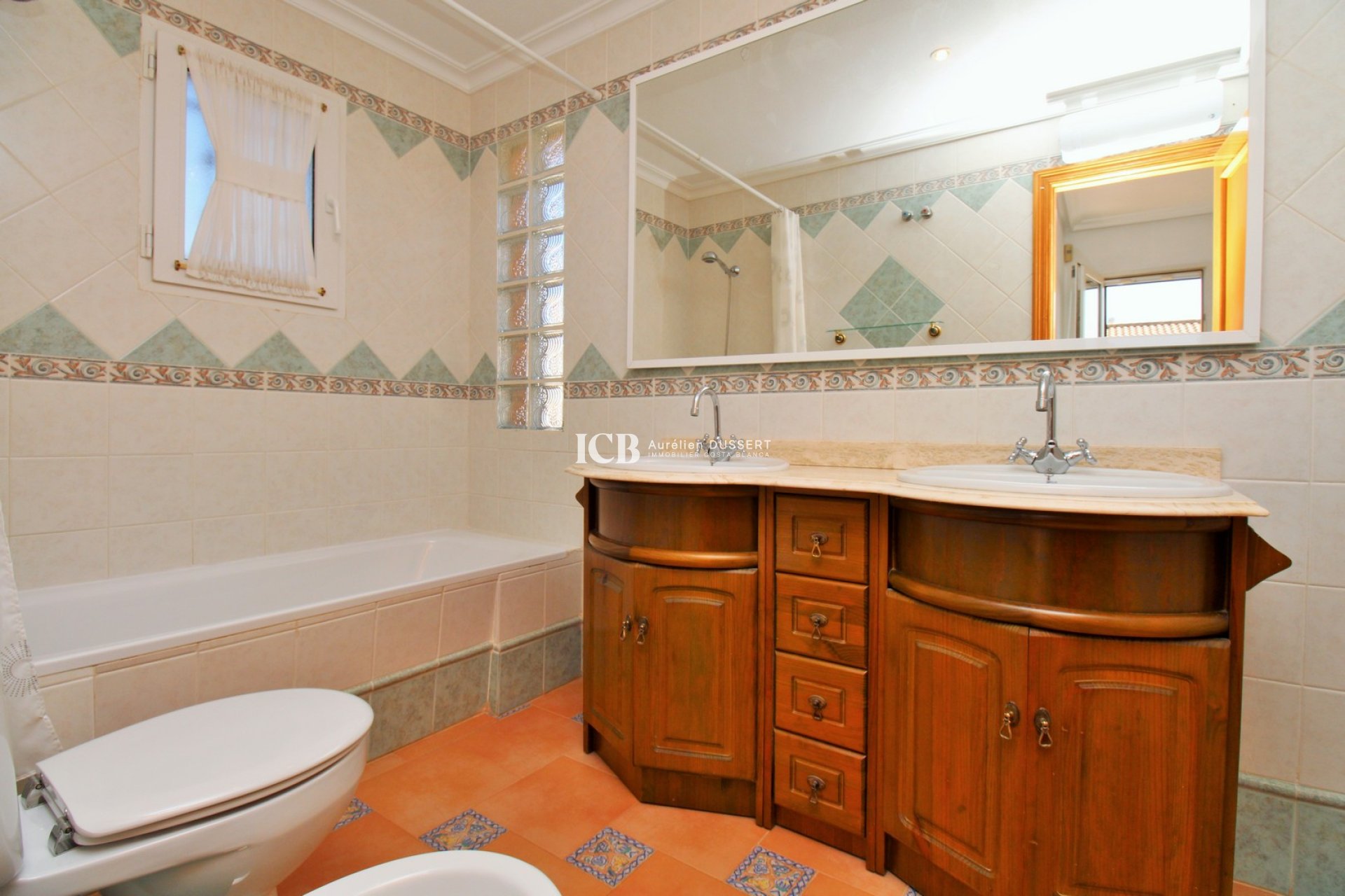 Resale - Townhouse -
Orihuela Costa - Playa Flamenca