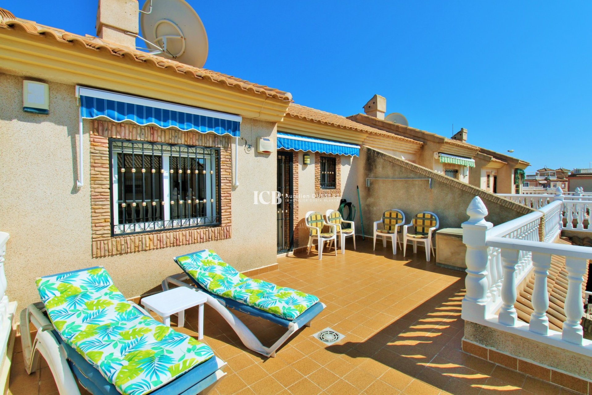 Resale - Townhouse -
Orihuela Costa - Playa Flamenca