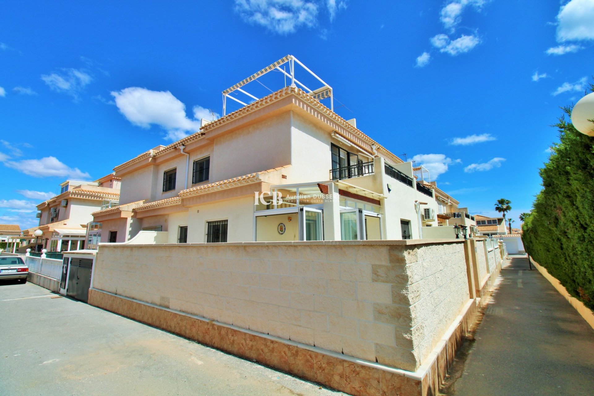 Resale - Townhouse -
Orihuela Costa - Playa Flamenca