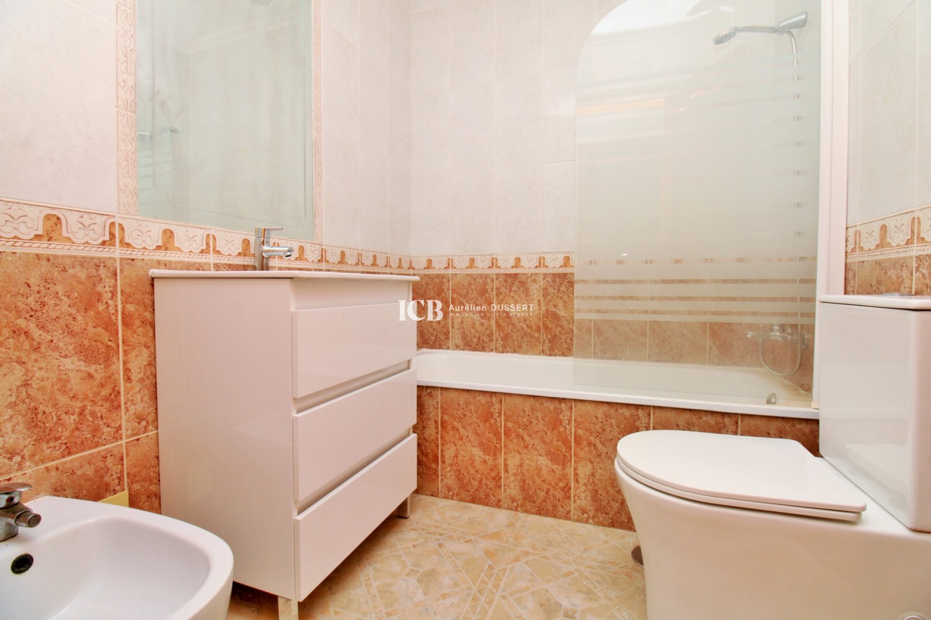 Resale - Townhouse -
Orihuela Costa - Playa Flamenca