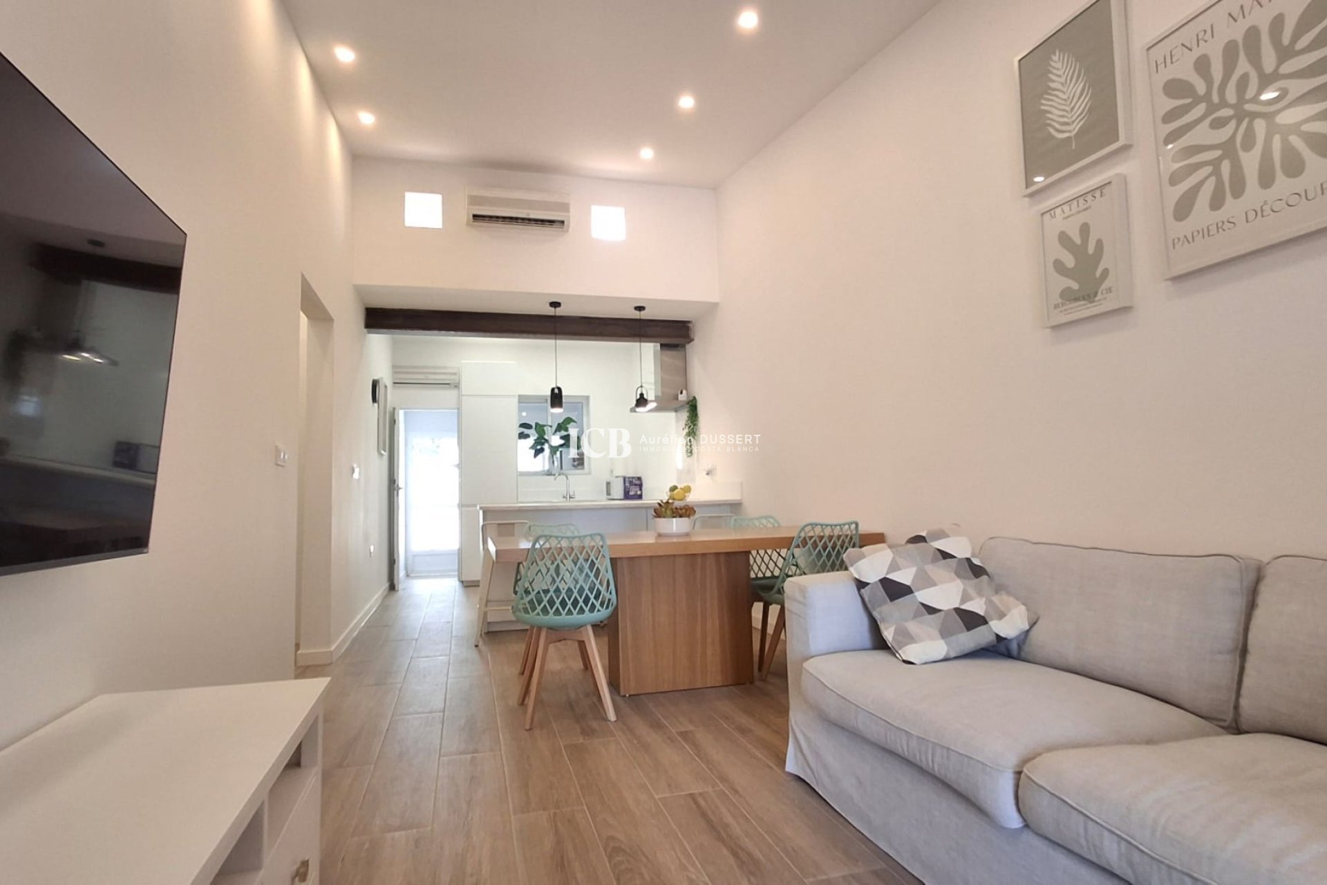 Resale - Townhouse -
Orihuela Costa - Playa Flamenca