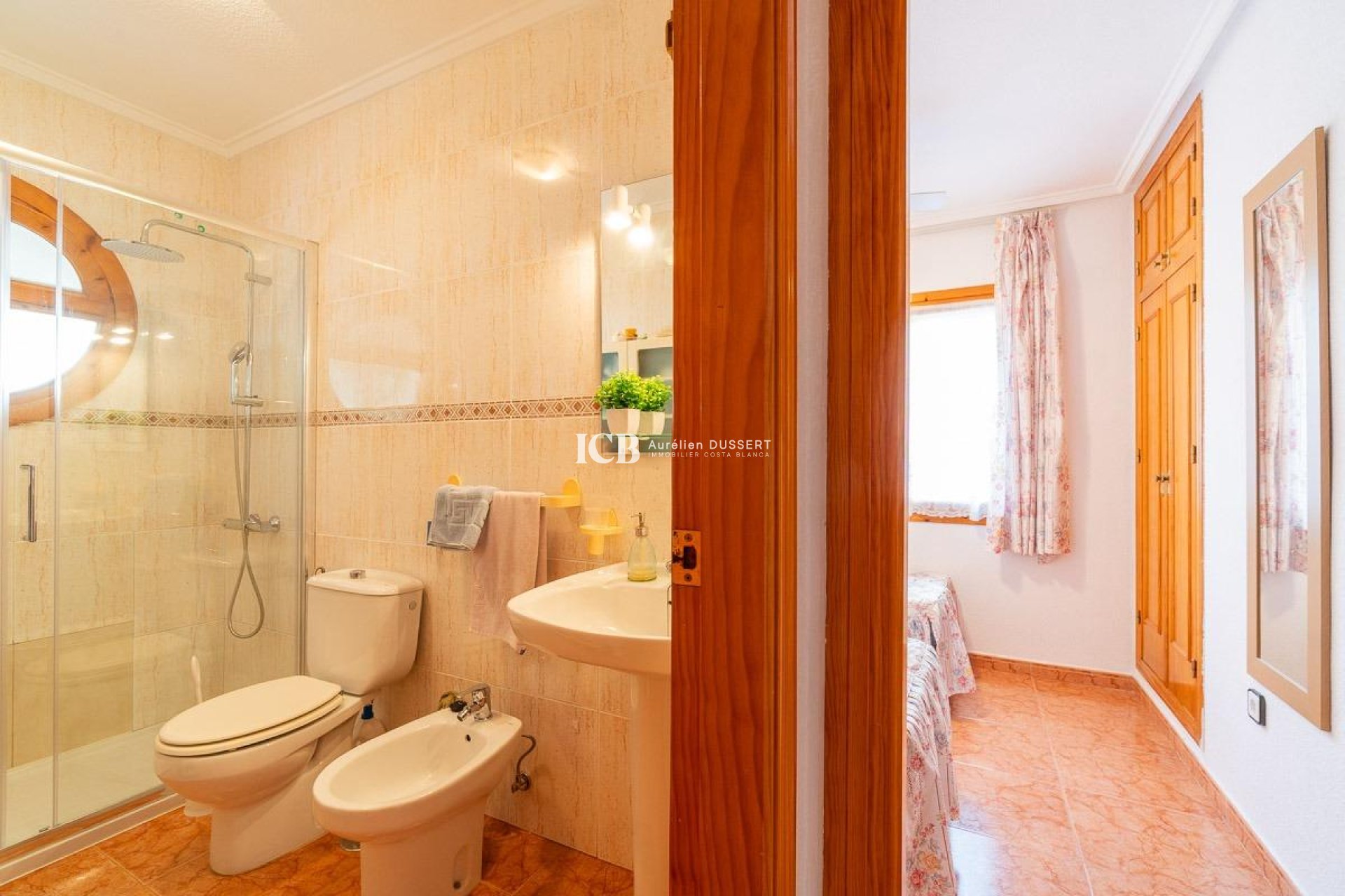 Resale - Townhouse -
Orihuela Costa - Playa Flamenca