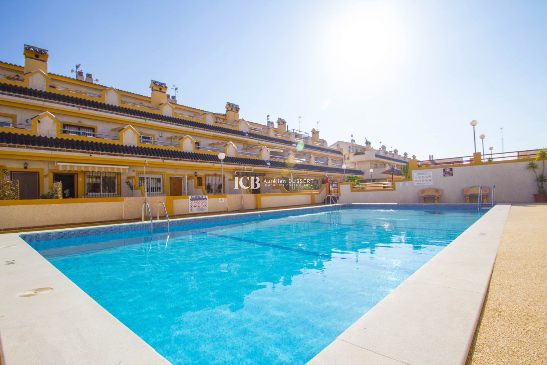 Resale - Townhouse -
Orihuela Costa - Playa Flamenca