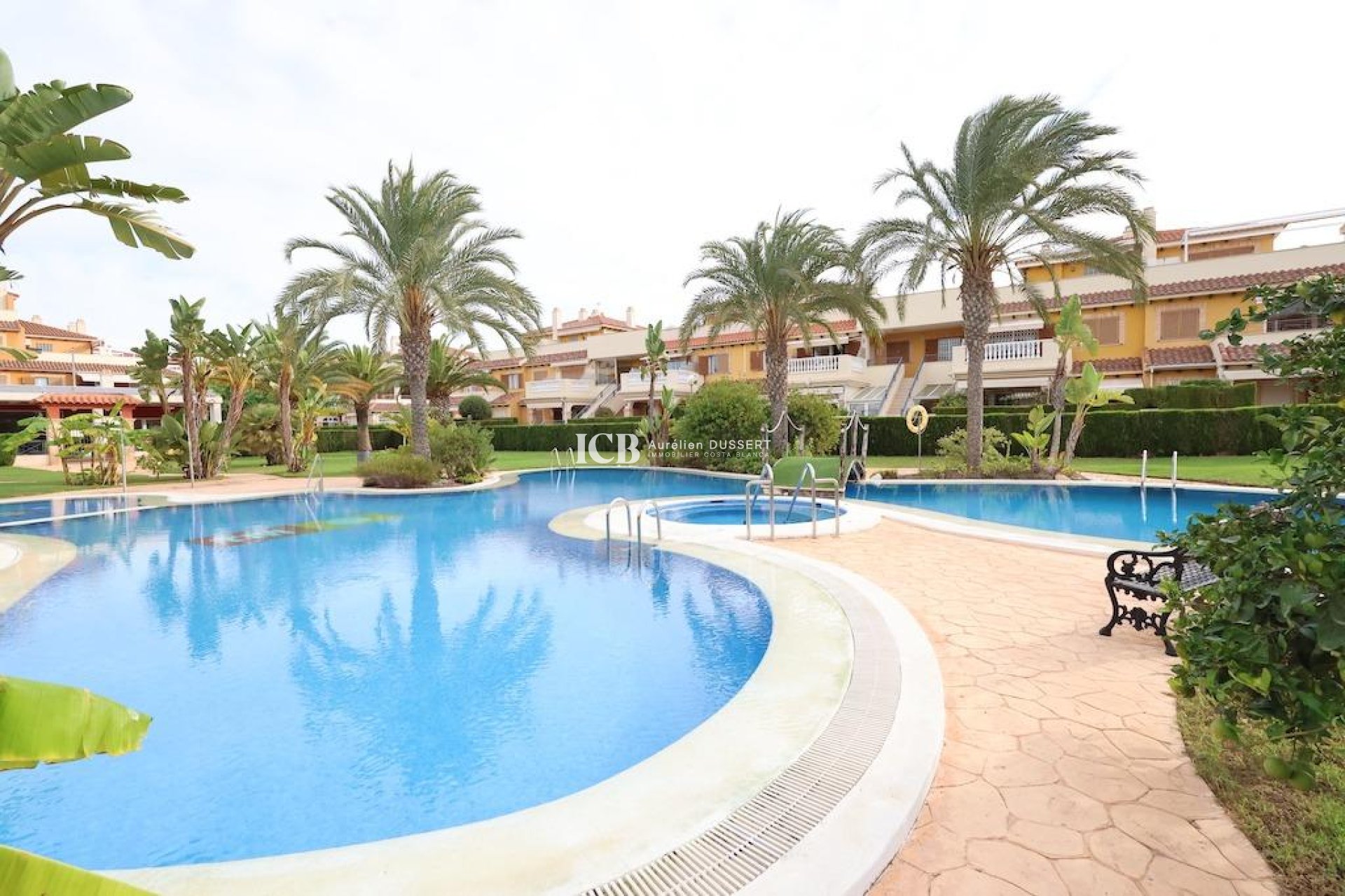 Resale - Townhouse -
Orihuela Costa - Punta prima