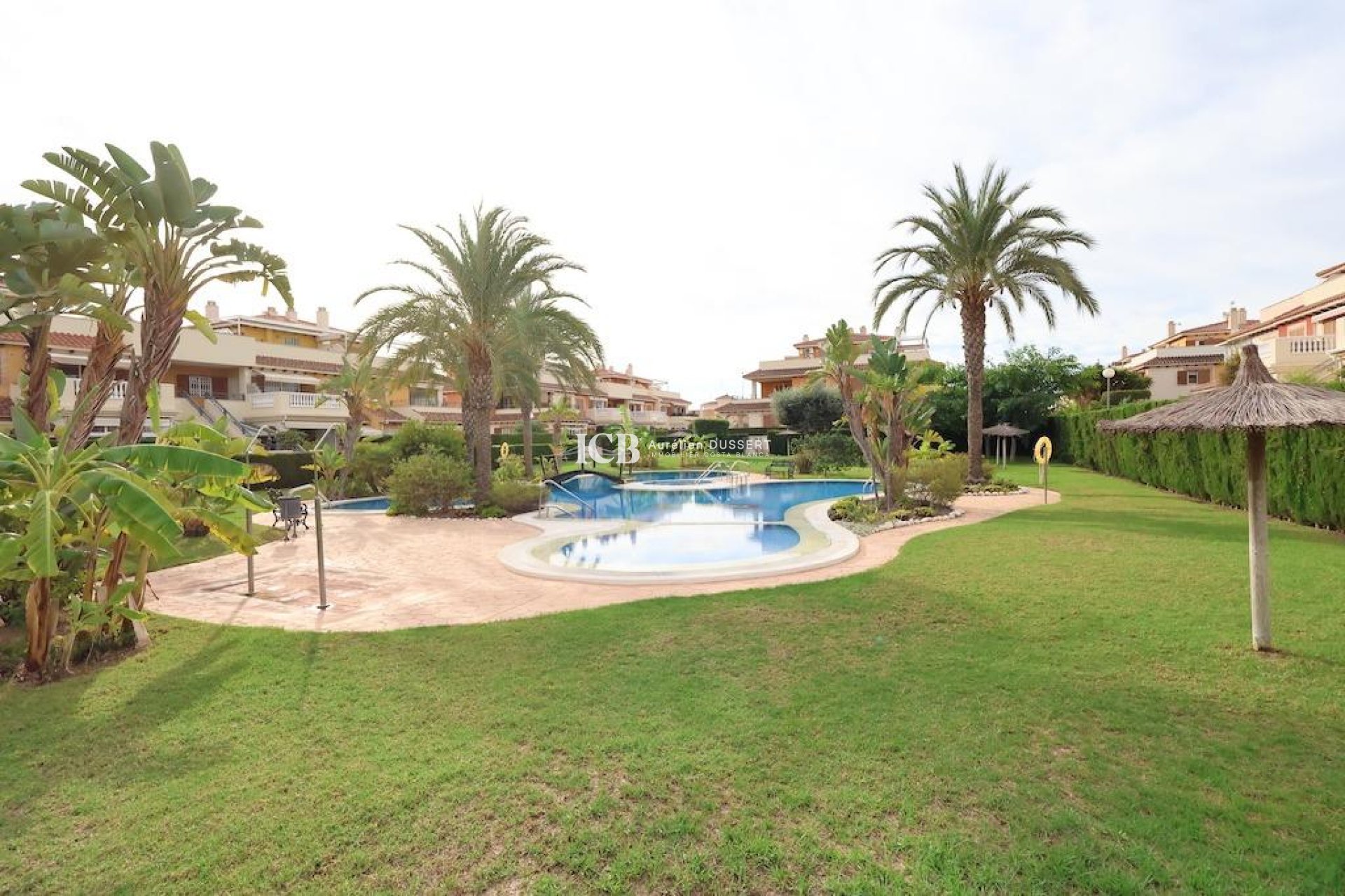 Resale - Townhouse -
Orihuela Costa - Punta prima