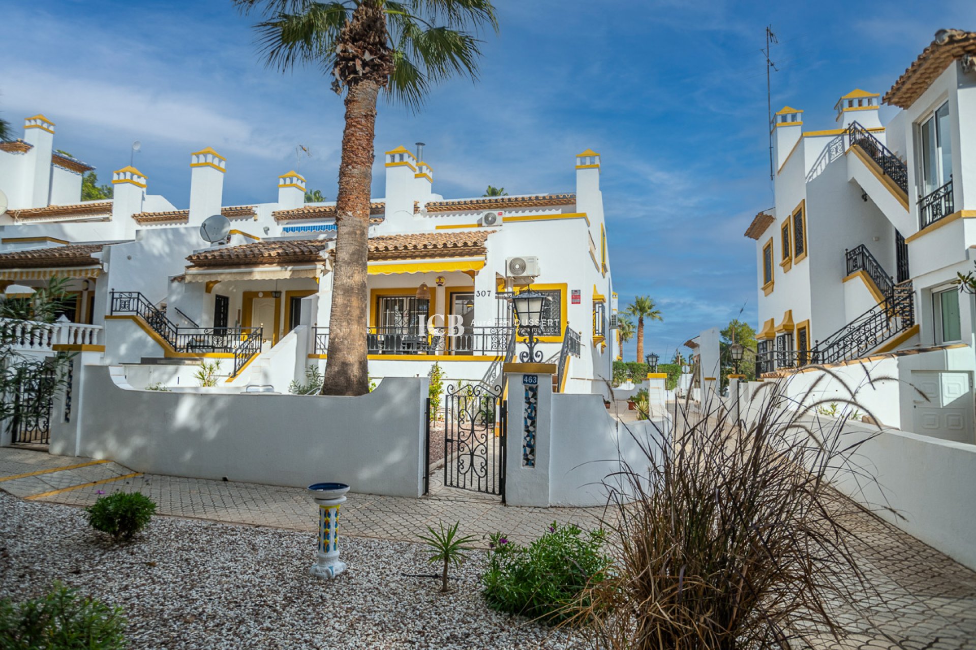 Resale - Townhouse -
Orihuela Costa - Villa Martin