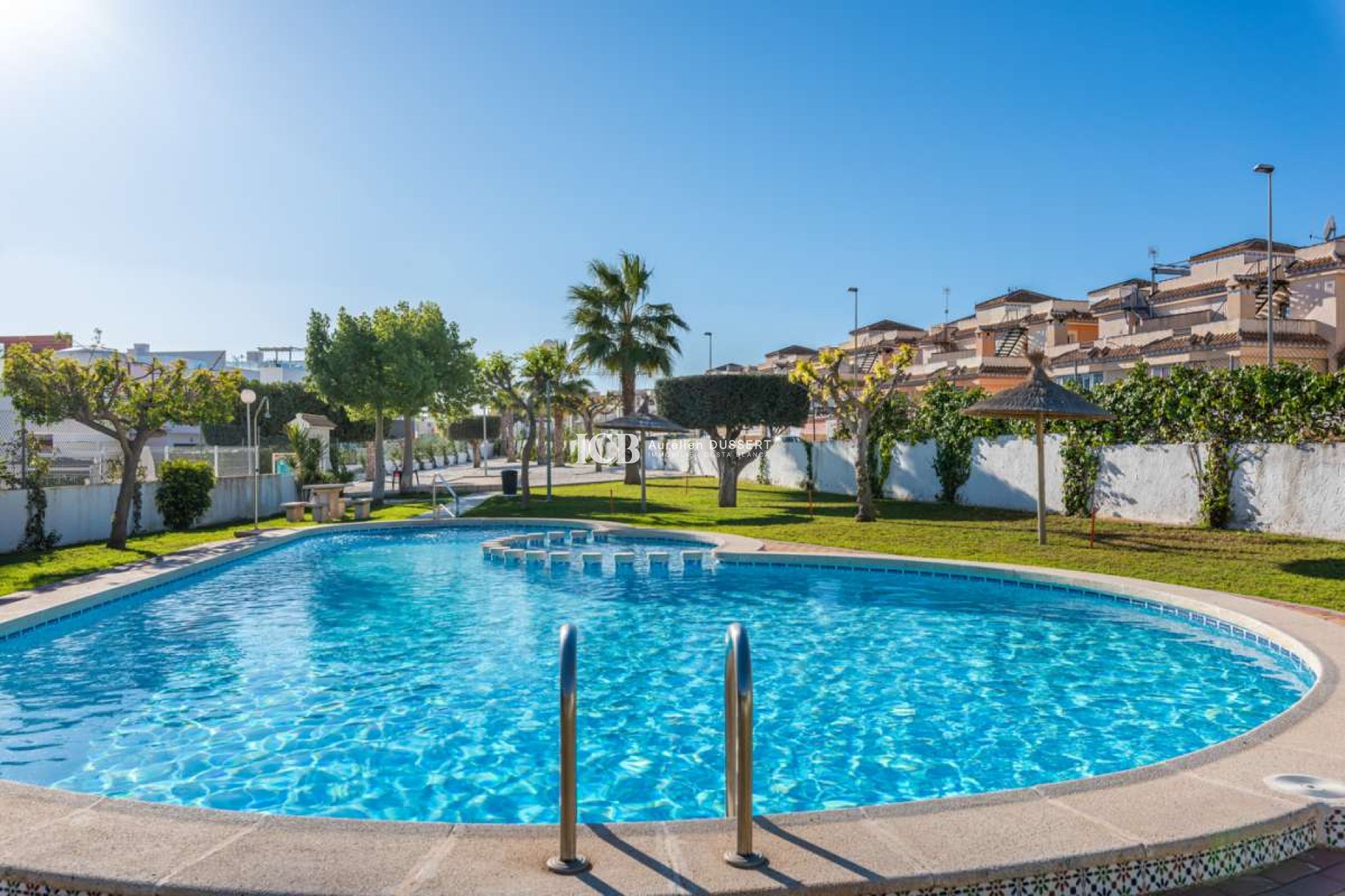 Resale - Townhouse -
Orihuela Costa - Villamartín