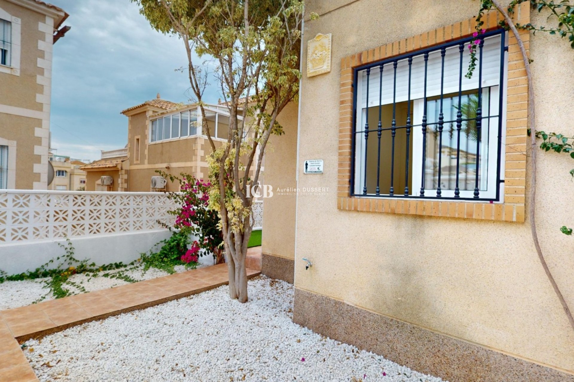 Resale - Townhouse -
Orihuela Costa - Villamartín