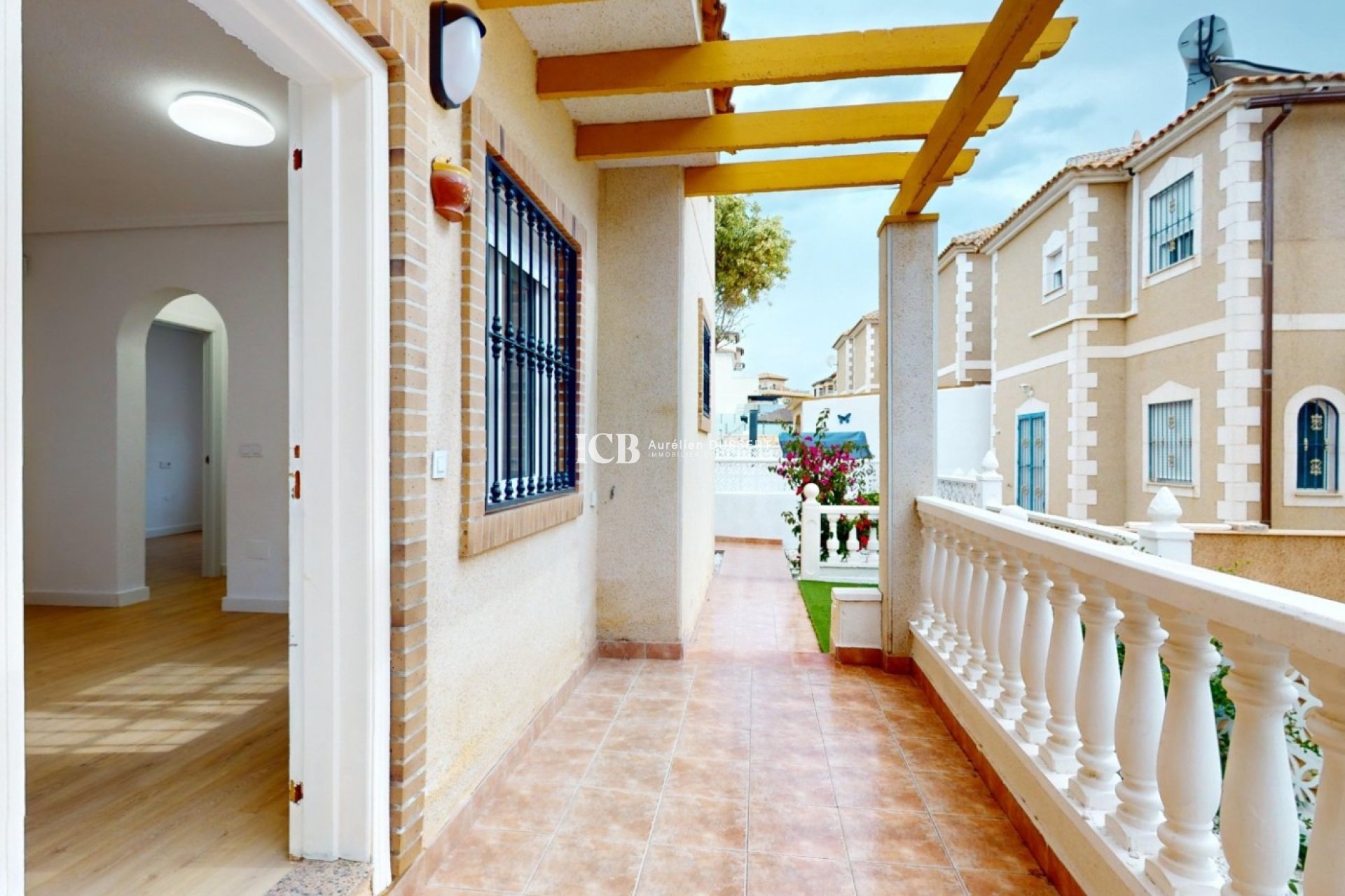 Resale - Townhouse -
Orihuela Costa - Villamartín