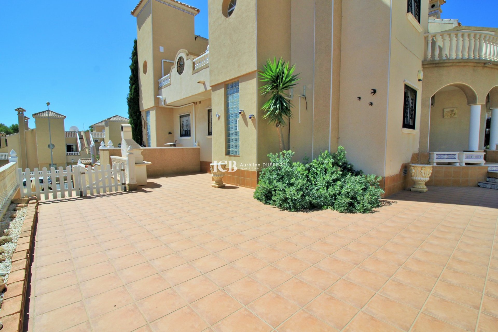 Resale - Townhouse -
Orihuela Costa - Villamartín