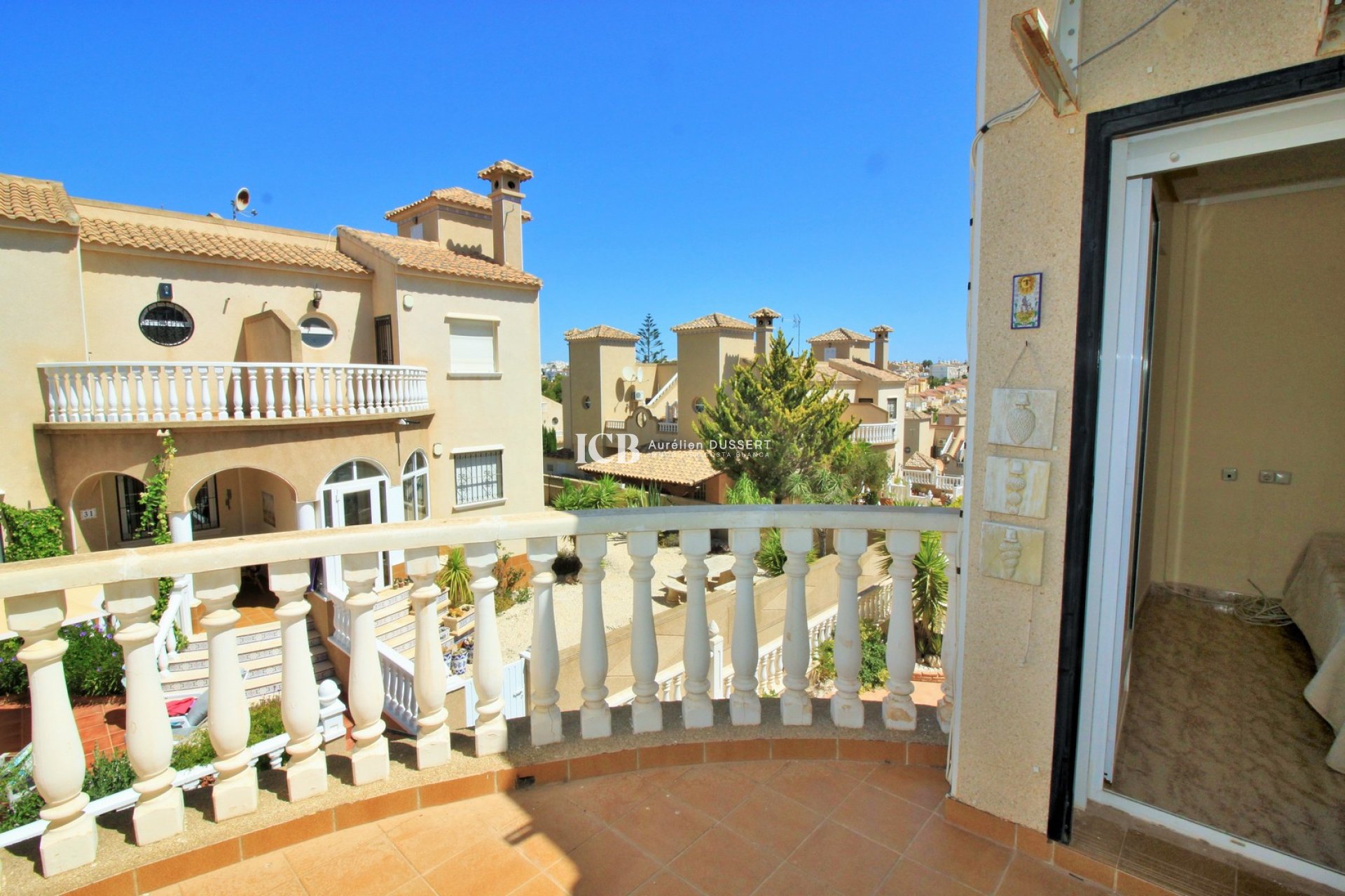 Resale - Townhouse -
Orihuela Costa - Villamartín