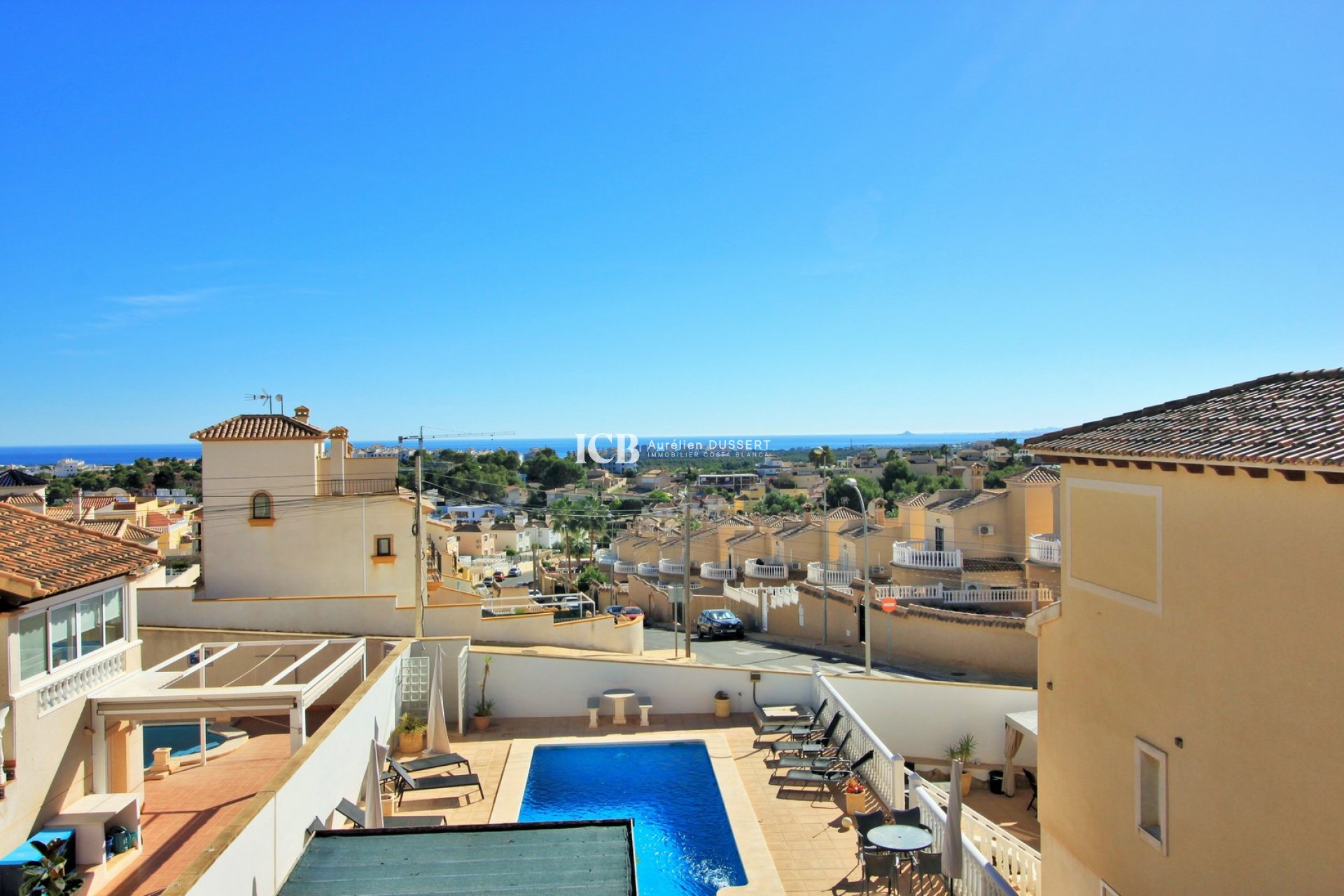 Resale - Townhouse -
Orihuela Costa - Villamartín