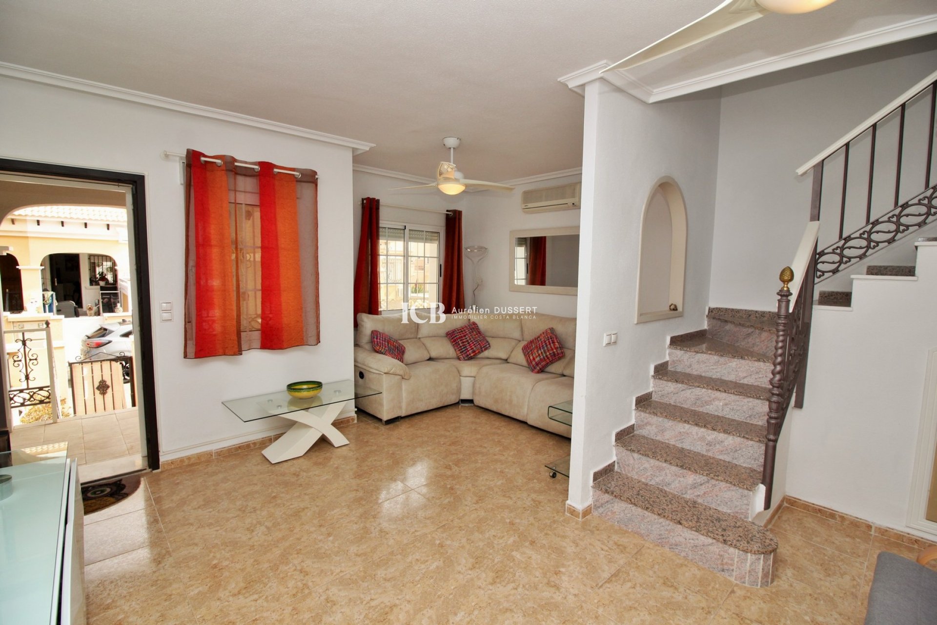 Resale - Townhouse -
Orihuela Costa - Villamartín