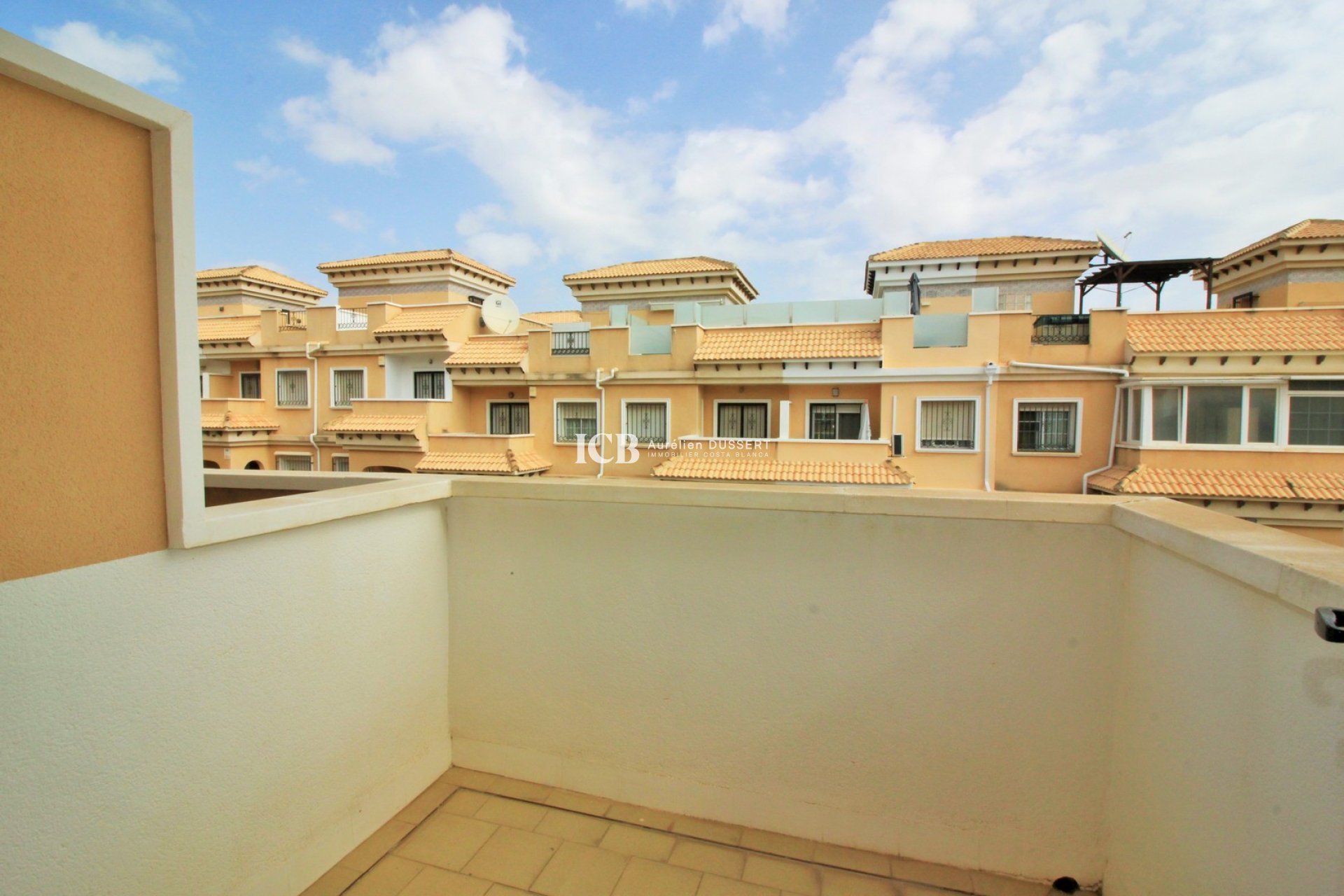 Resale - Townhouse -
Orihuela Costa - Villamartín