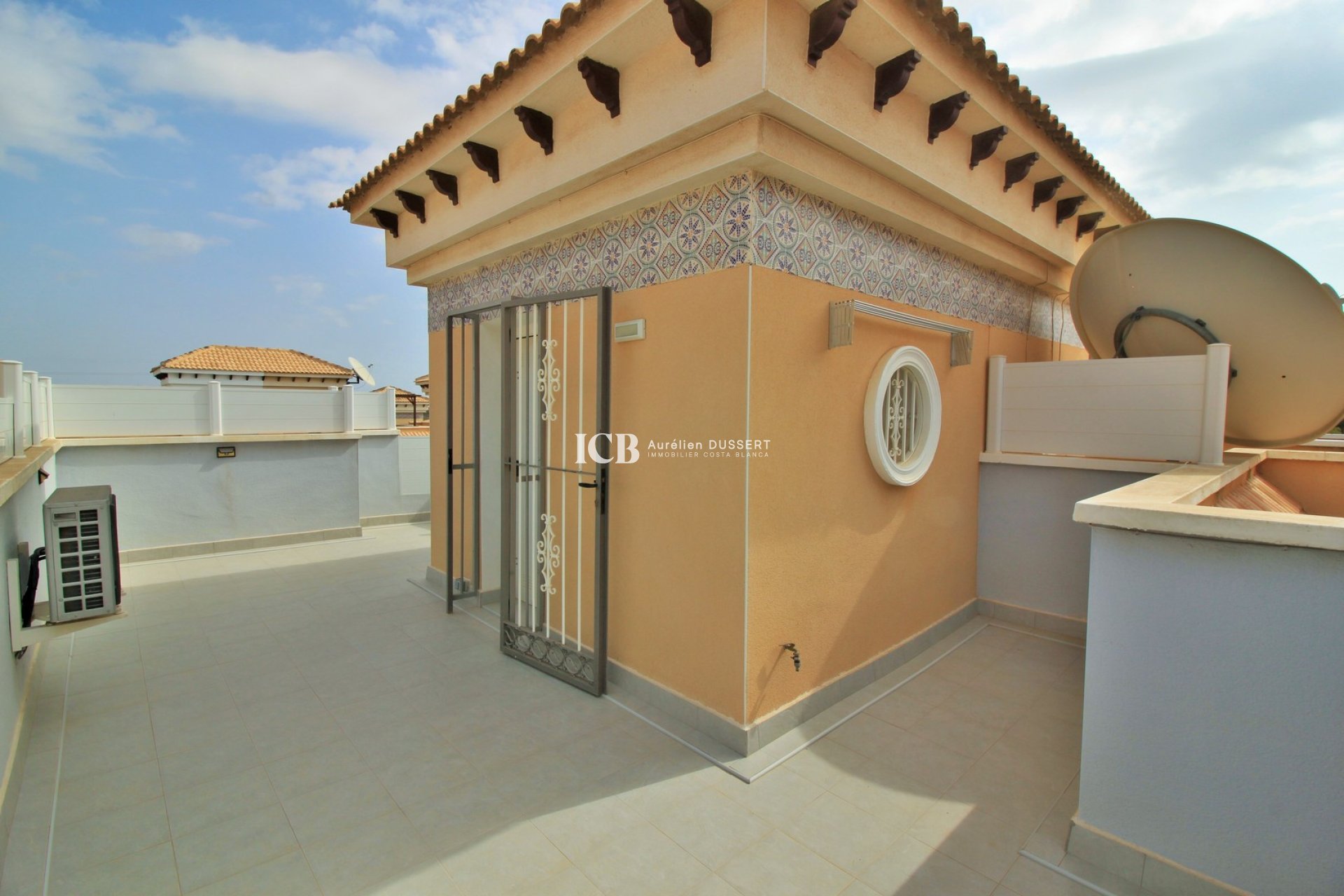 Resale - Townhouse -
Orihuela Costa - Villamartín