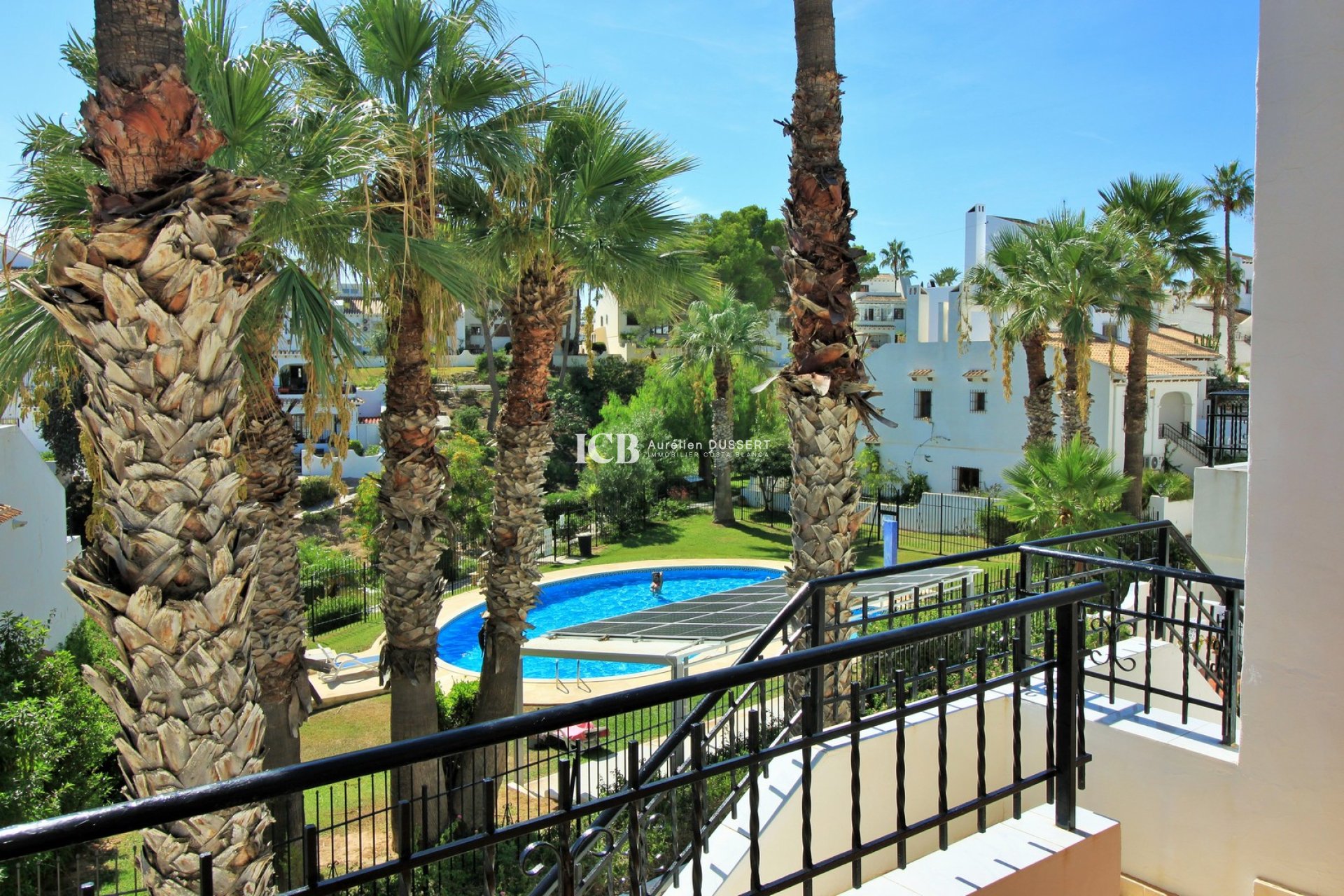 Resale - Townhouse -
Orihuela Costa - Villamartín