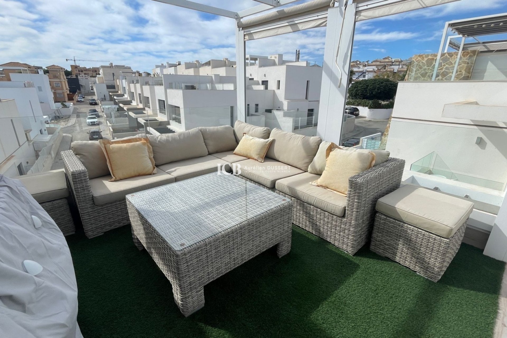 Resale - Townhouse -
Orihuela Costa - Villamartín