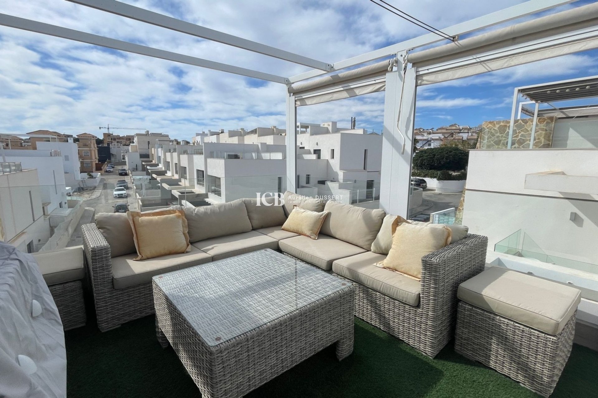 Resale - Townhouse -
Orihuela Costa - Villamartín