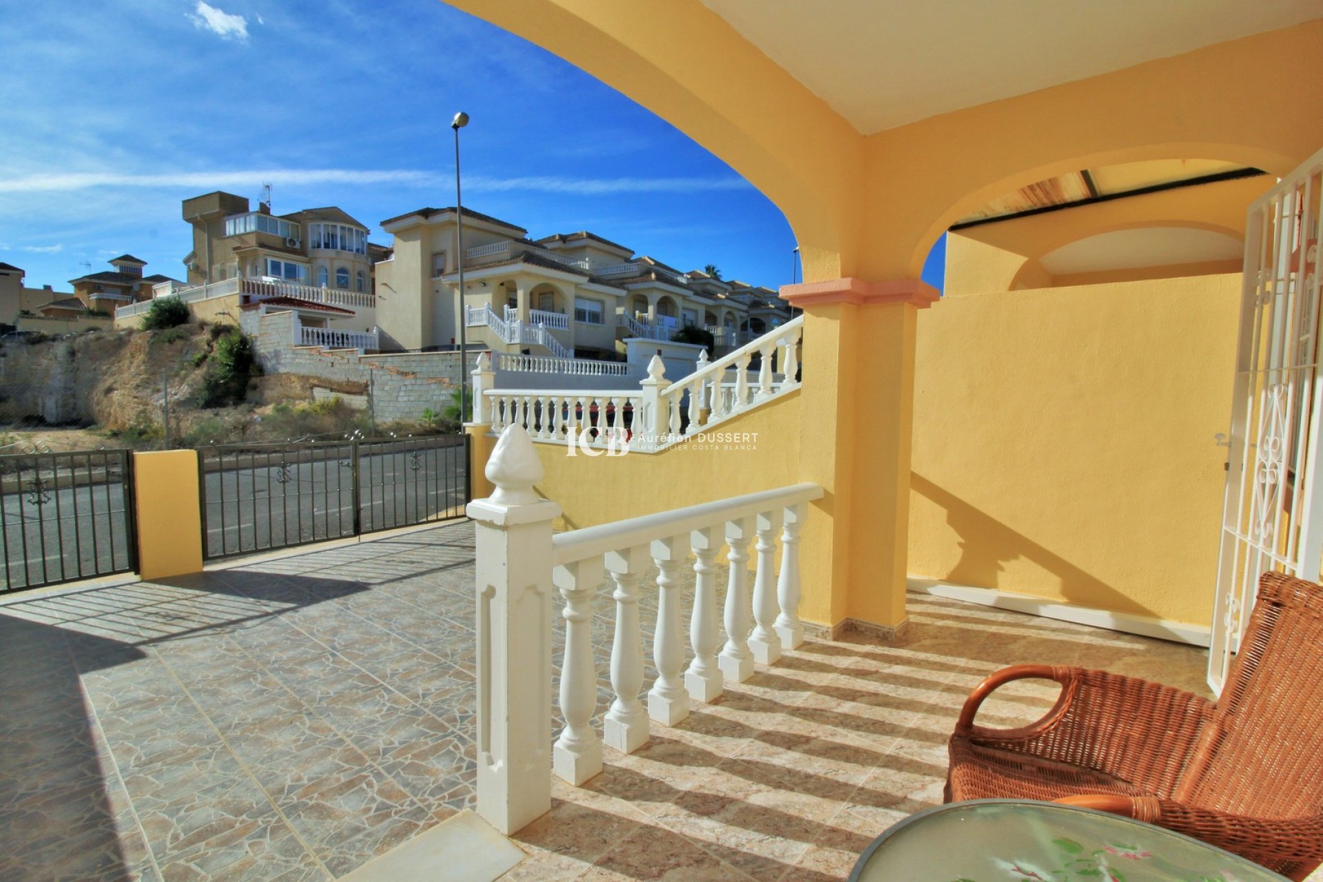 Resale - Townhouse -
Orihuela Costa - Villamartín