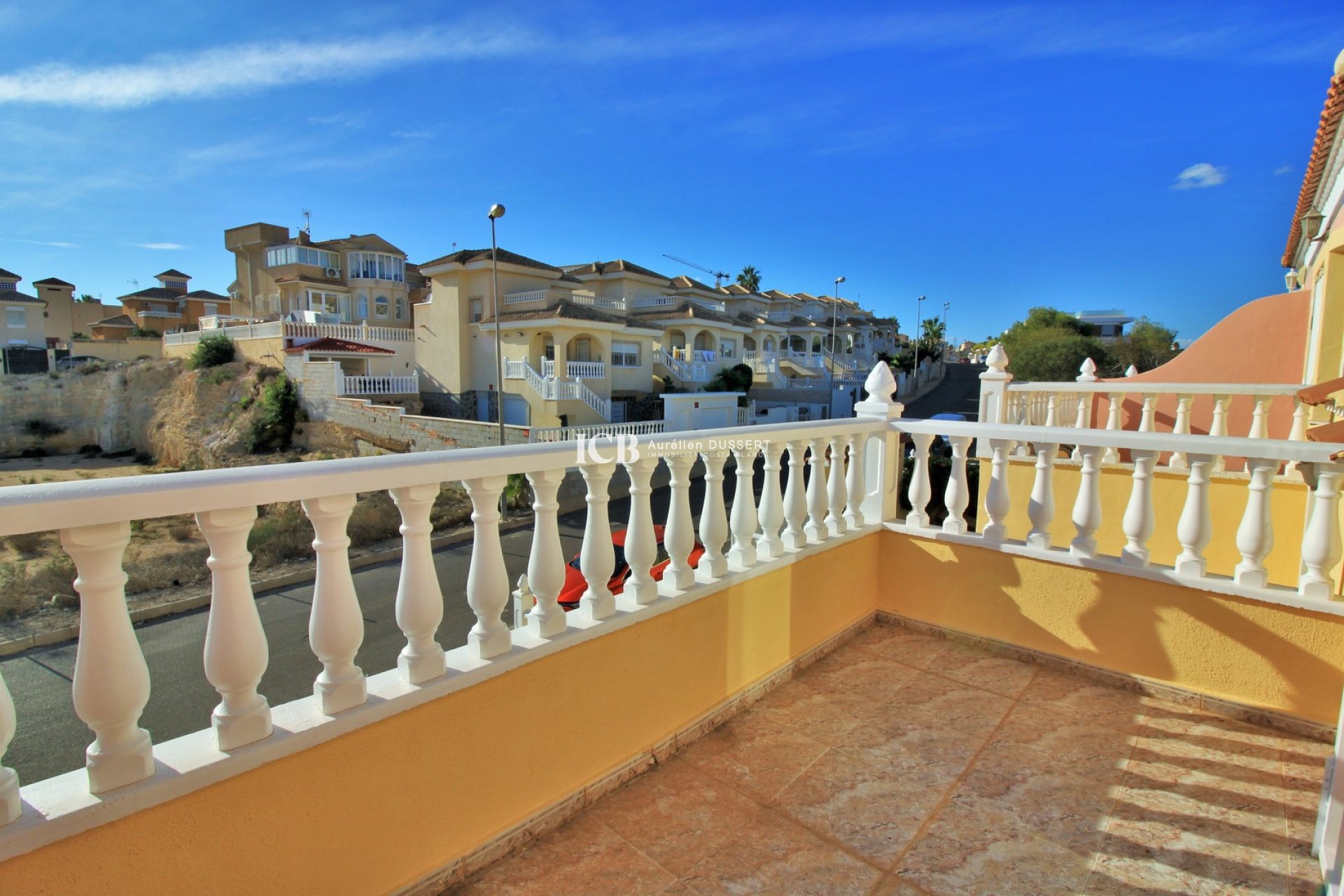 Resale - Townhouse -
Orihuela Costa - Villamartín